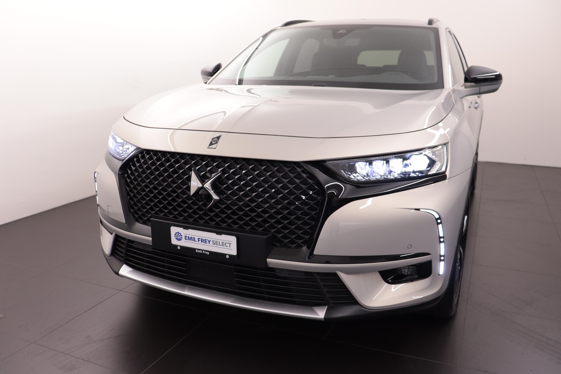 DS AUTOMOBILES 7 Crossback 1.6 E-Tense Louvre 4x4-image-0