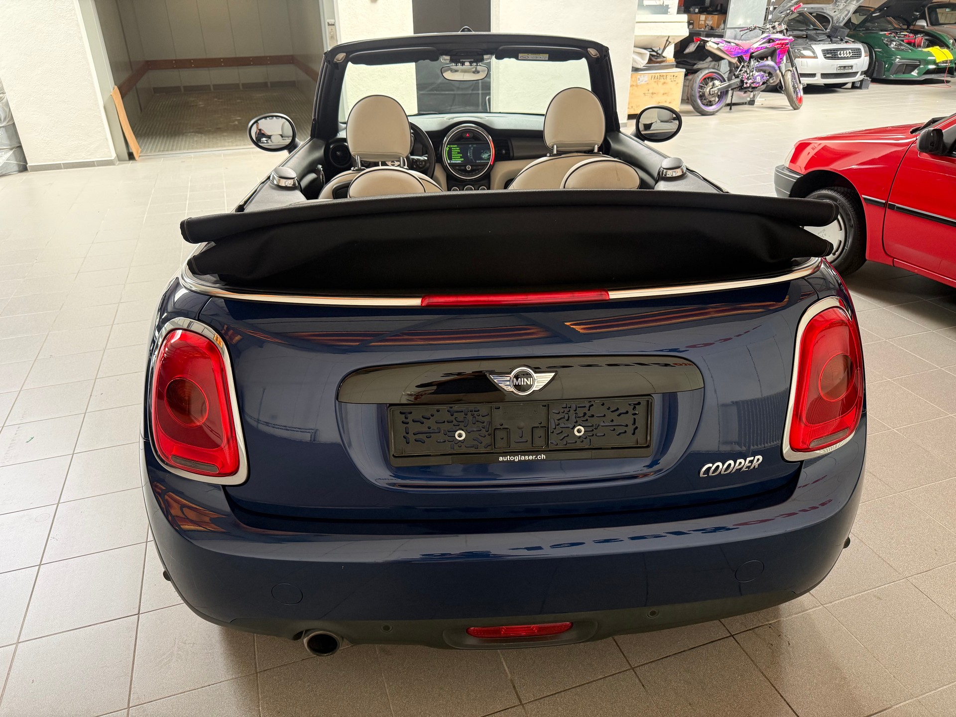 MINI Cooper Cabriolet Steptronic-image-6