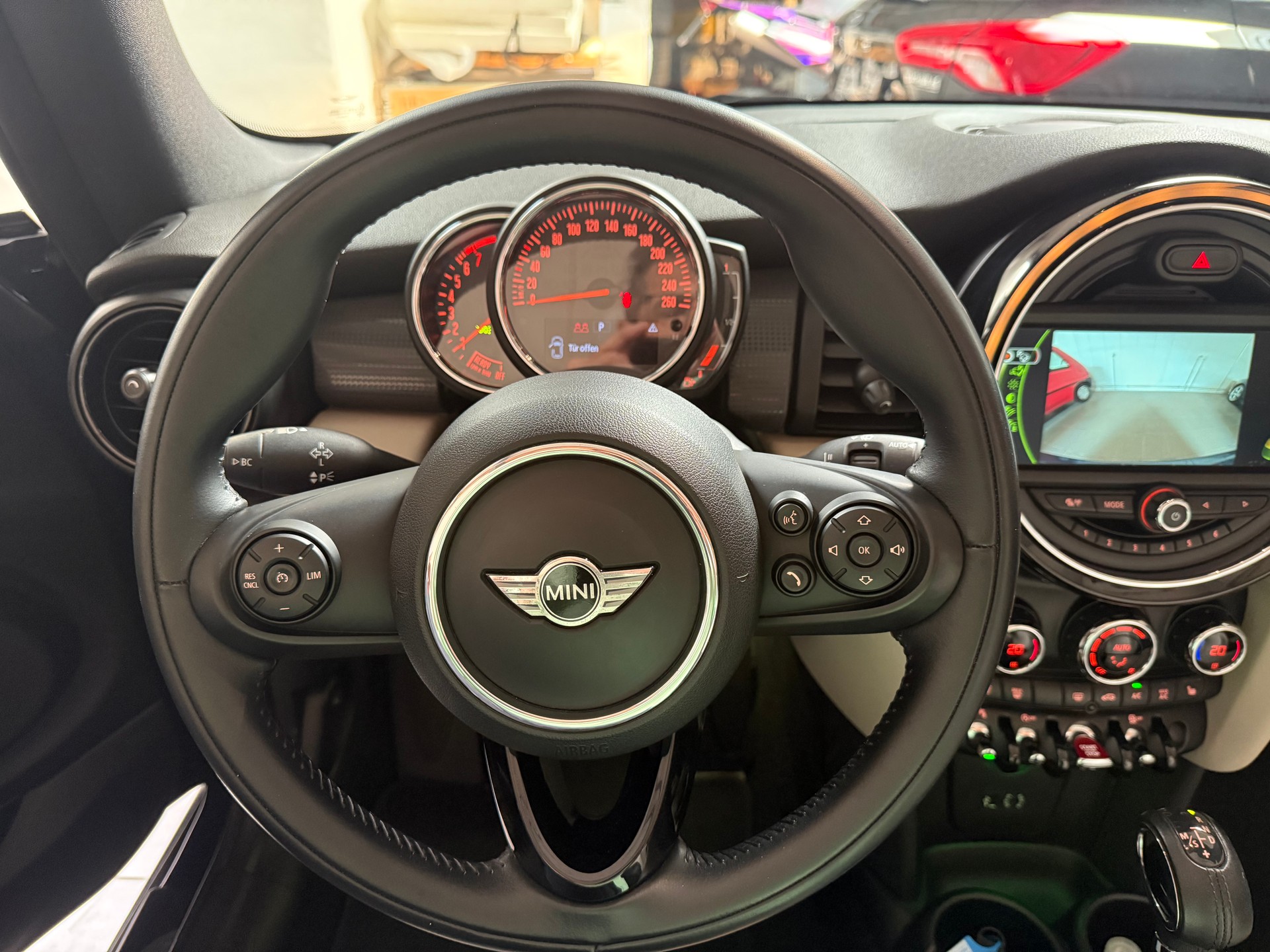 MINI Cooper Cabriolet Steptronic-image-17
