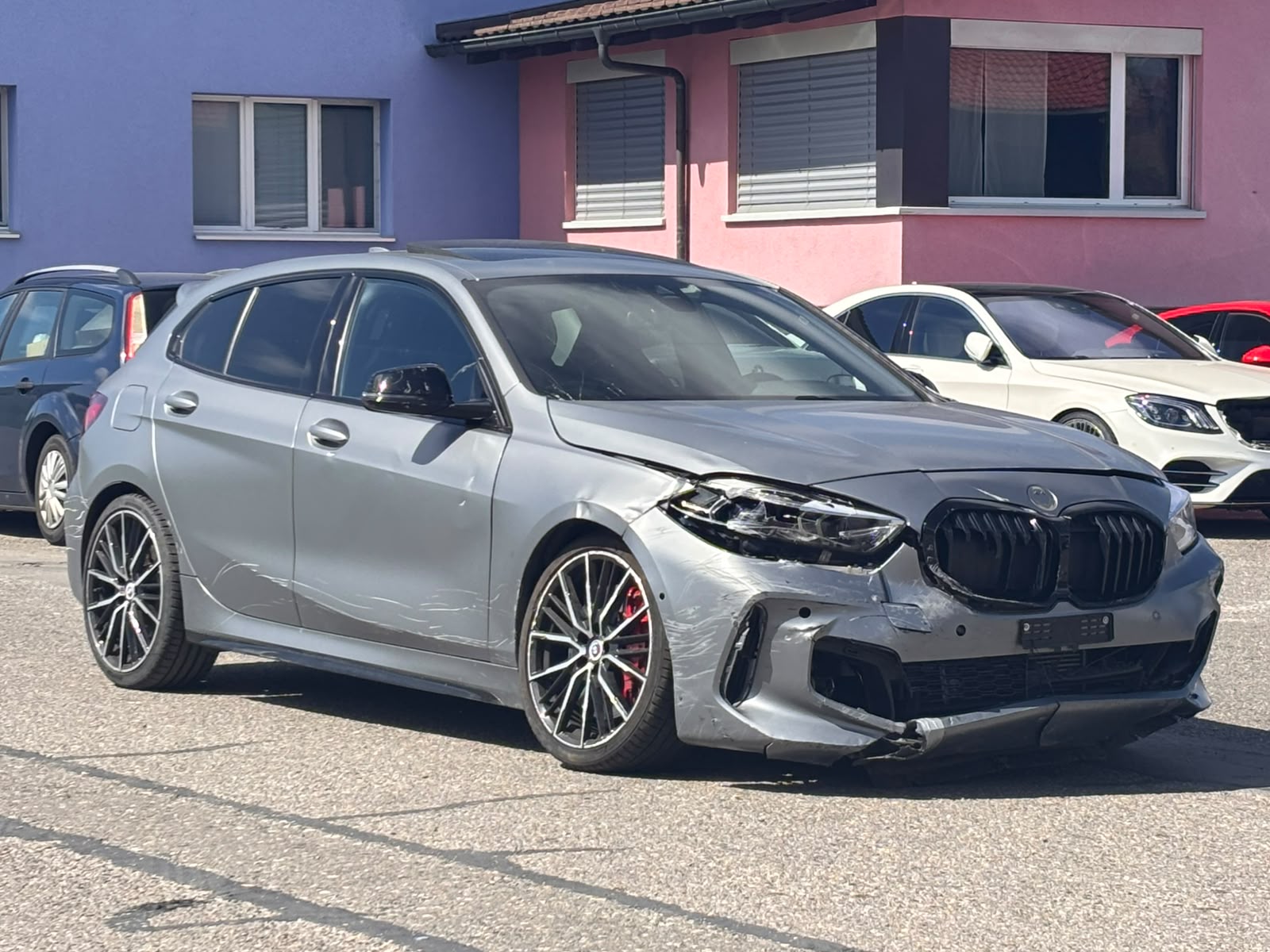 BMW 128ti M Sport Pro Steptronic-image-2