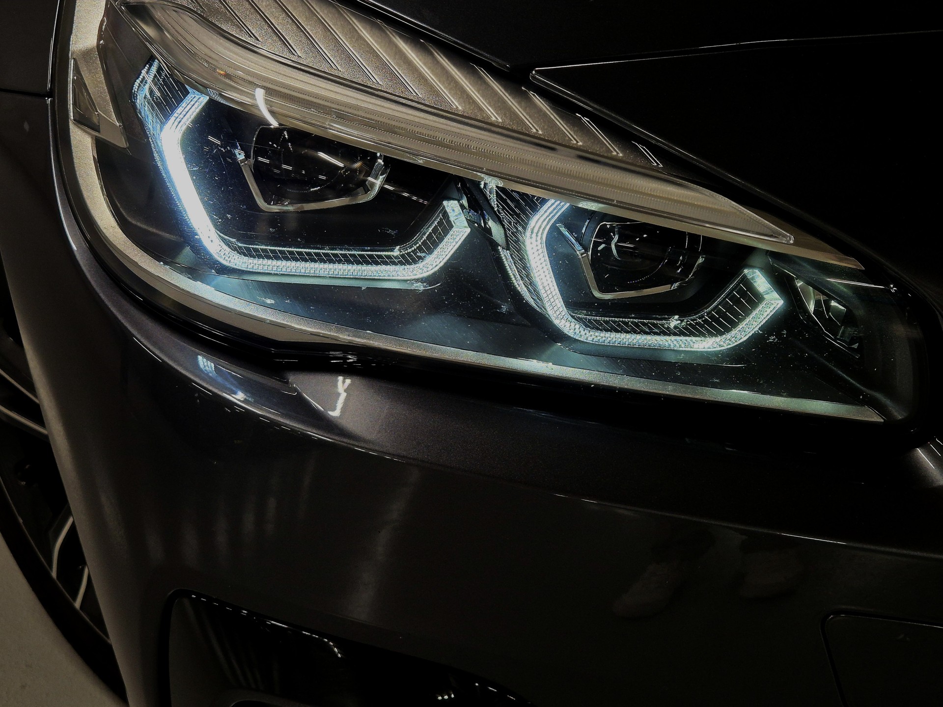 BMW 218d xDrive Active Tourer Steptronic Sport Line-showroom-element-1