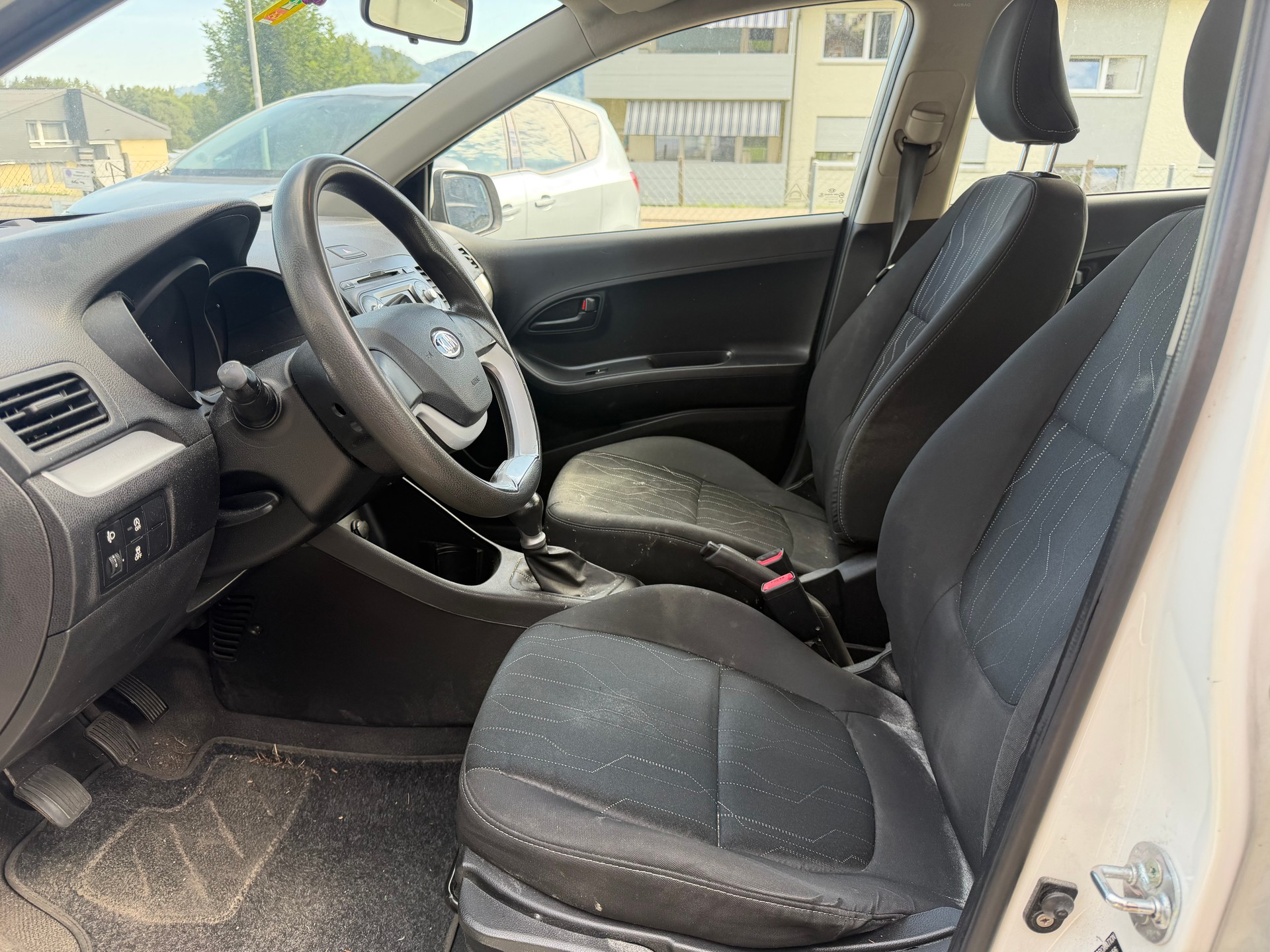 KIA Picanto 1.0 CVVT Style-image-5