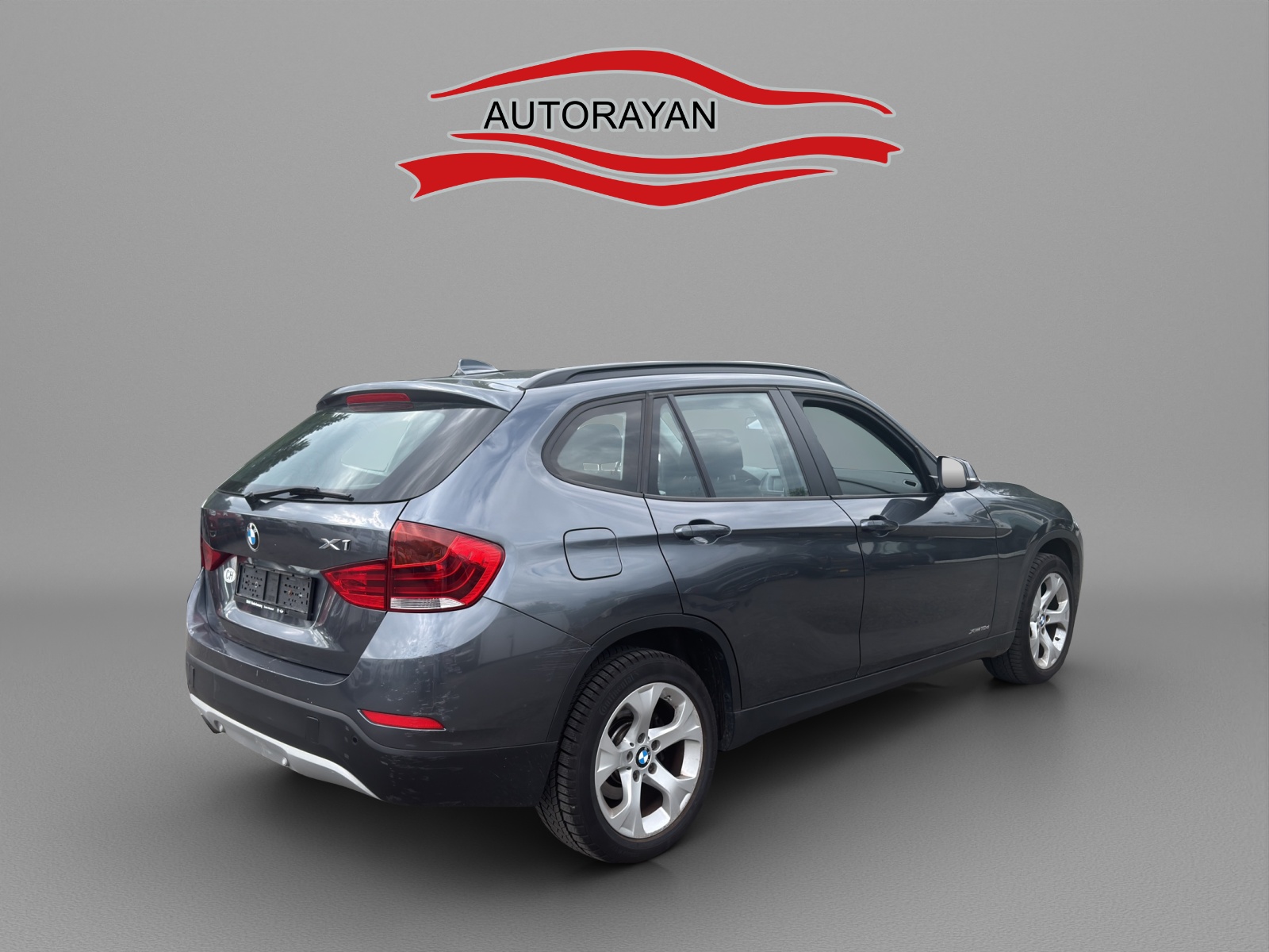 BMW X1 xDrive 18d-image-4