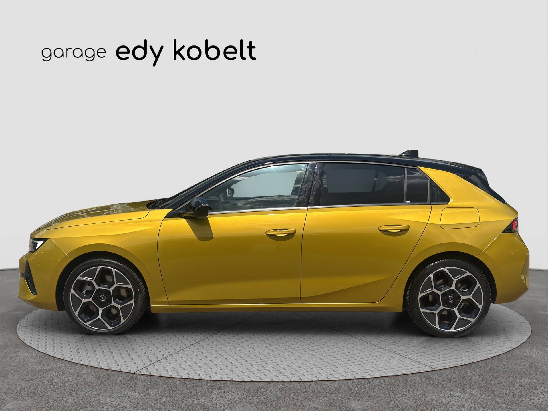 OPEL Astra 1.6 PHEV Turbo Swiss Plus A-image-1