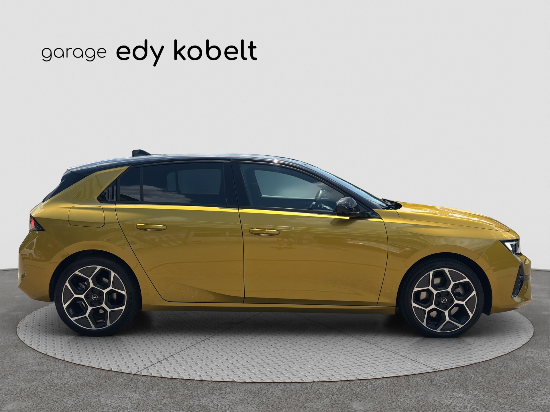 OPEL Astra 1.6 PHEV Turbo Swiss Plus A-image-21