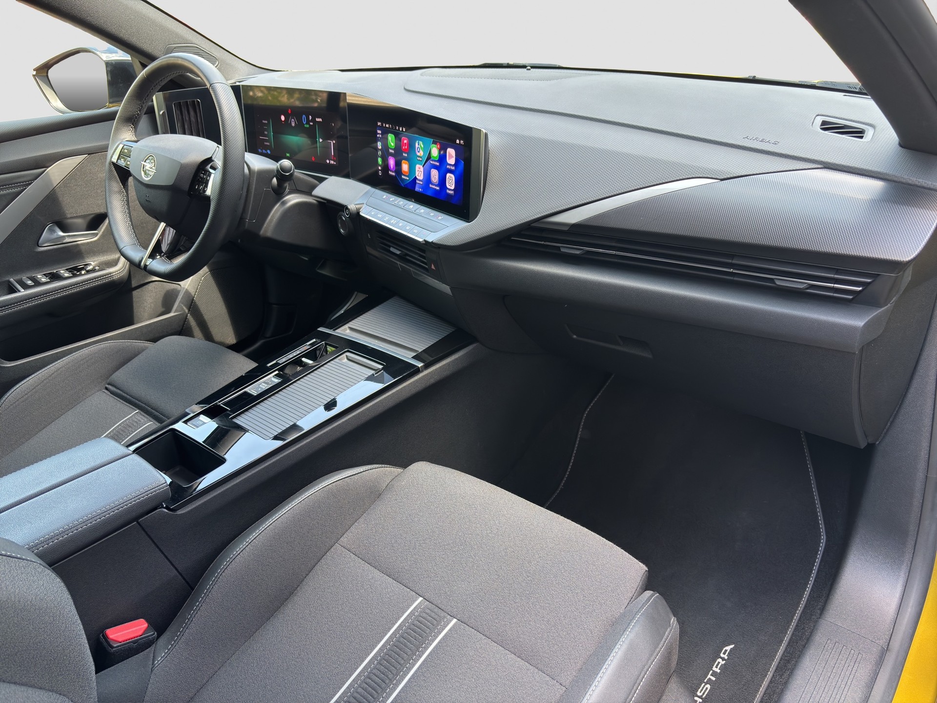OPEL Astra 1.6 PHEV Turbo Swiss Plus A-image-14