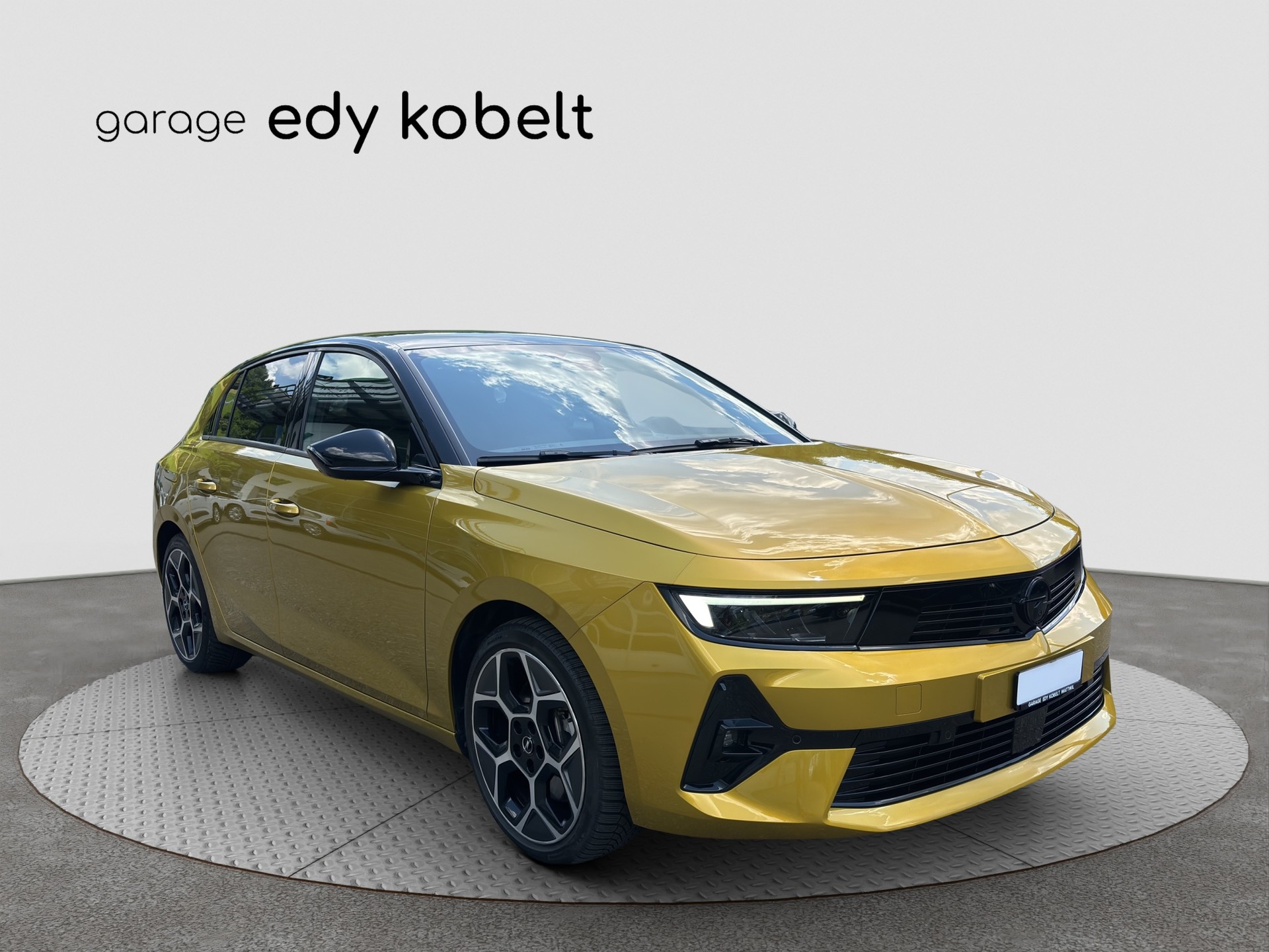 OPEL Astra 1.6 PHEV Turbo Swiss Plus A-image-22