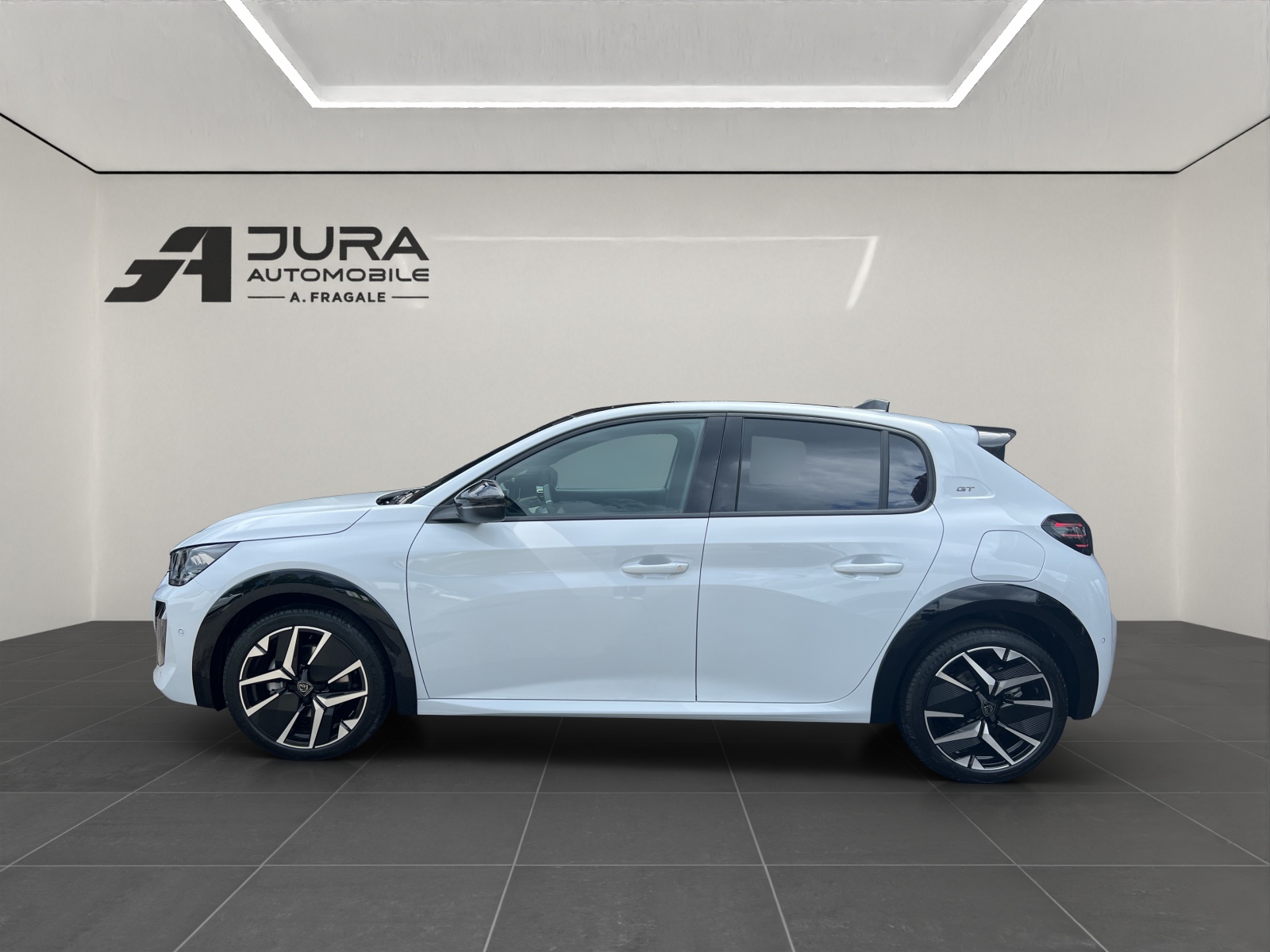 PEUGEOT 208 1.2 Hybrid 145 GT-image-3