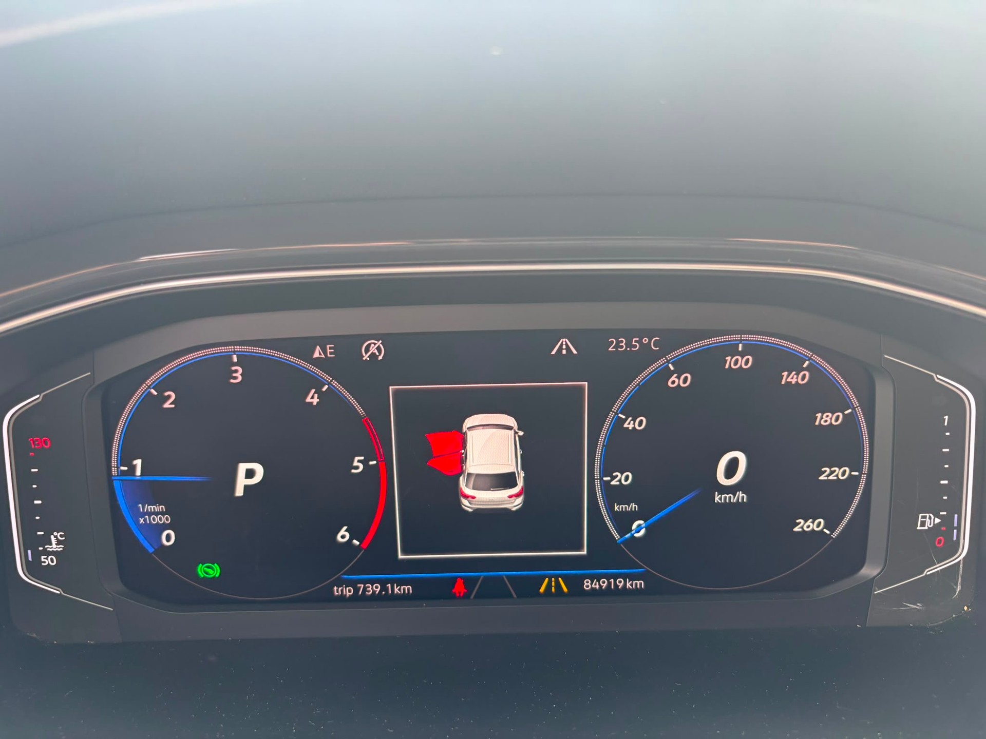 VW T-Roc 2.0 TDI Sport DSG 4Motion-image-8