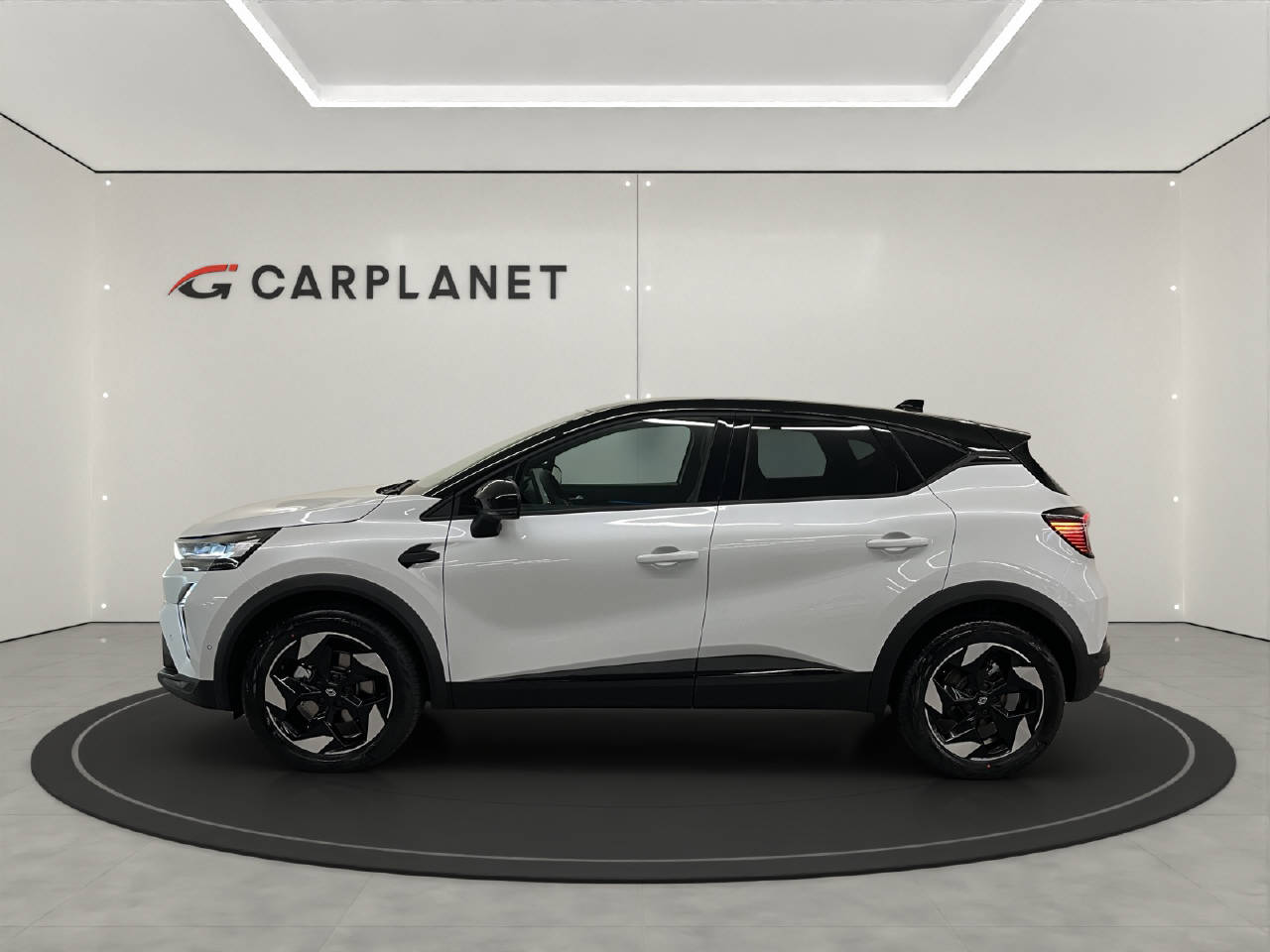 RENAULT Captur 1.8 E-Tech techno-image-1