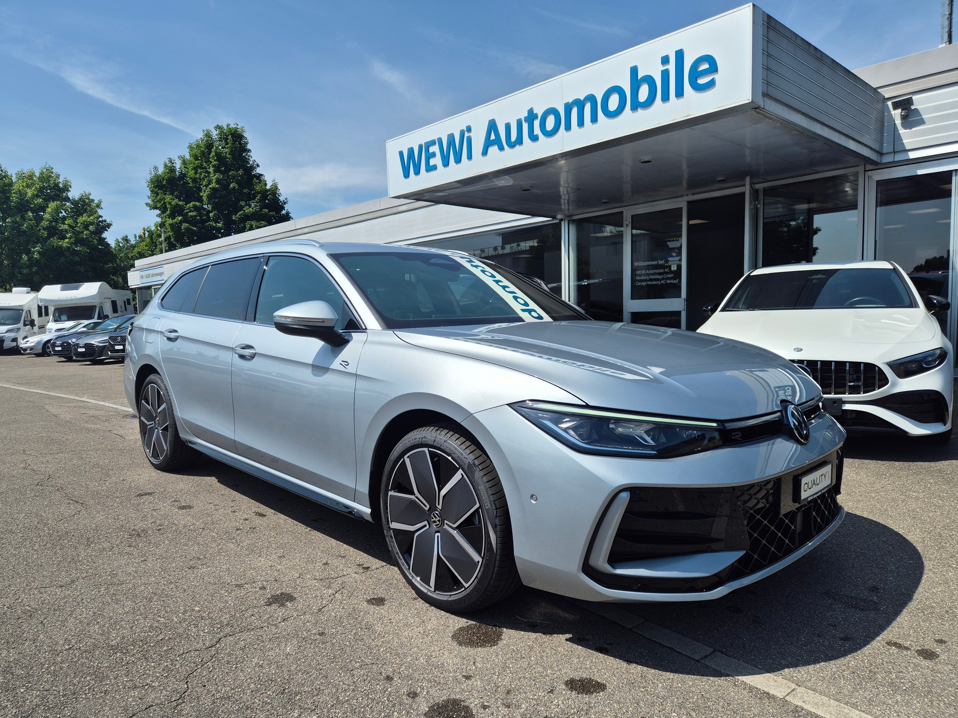 VW Passat Variant 1.5 TSI evo2 Plug-In- Hybrid R-Line DSG-image-0