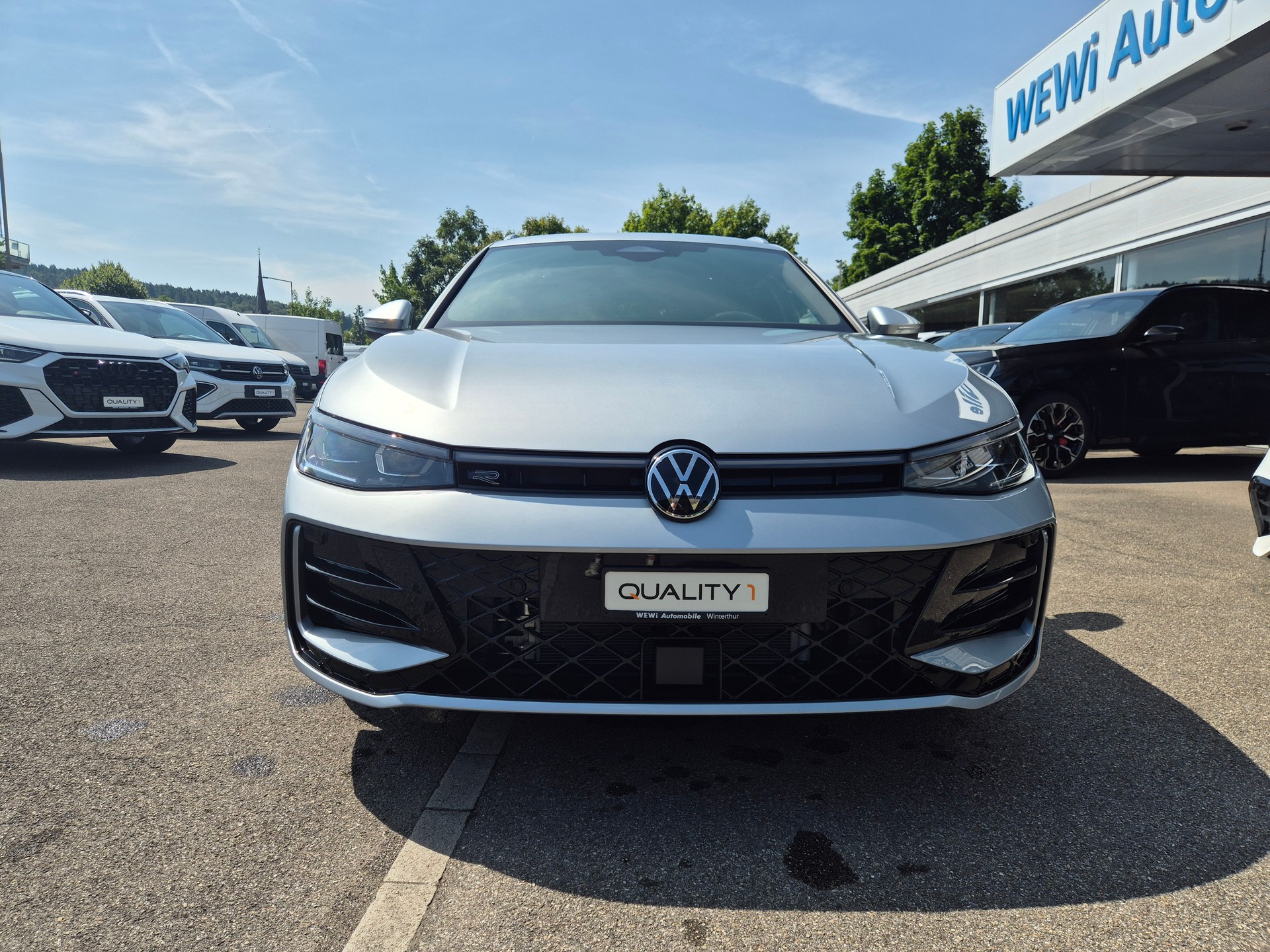 VW Passat Variant 1.5 TSI evo2 Plug-In- Hybrid R-Line DSG-image-2