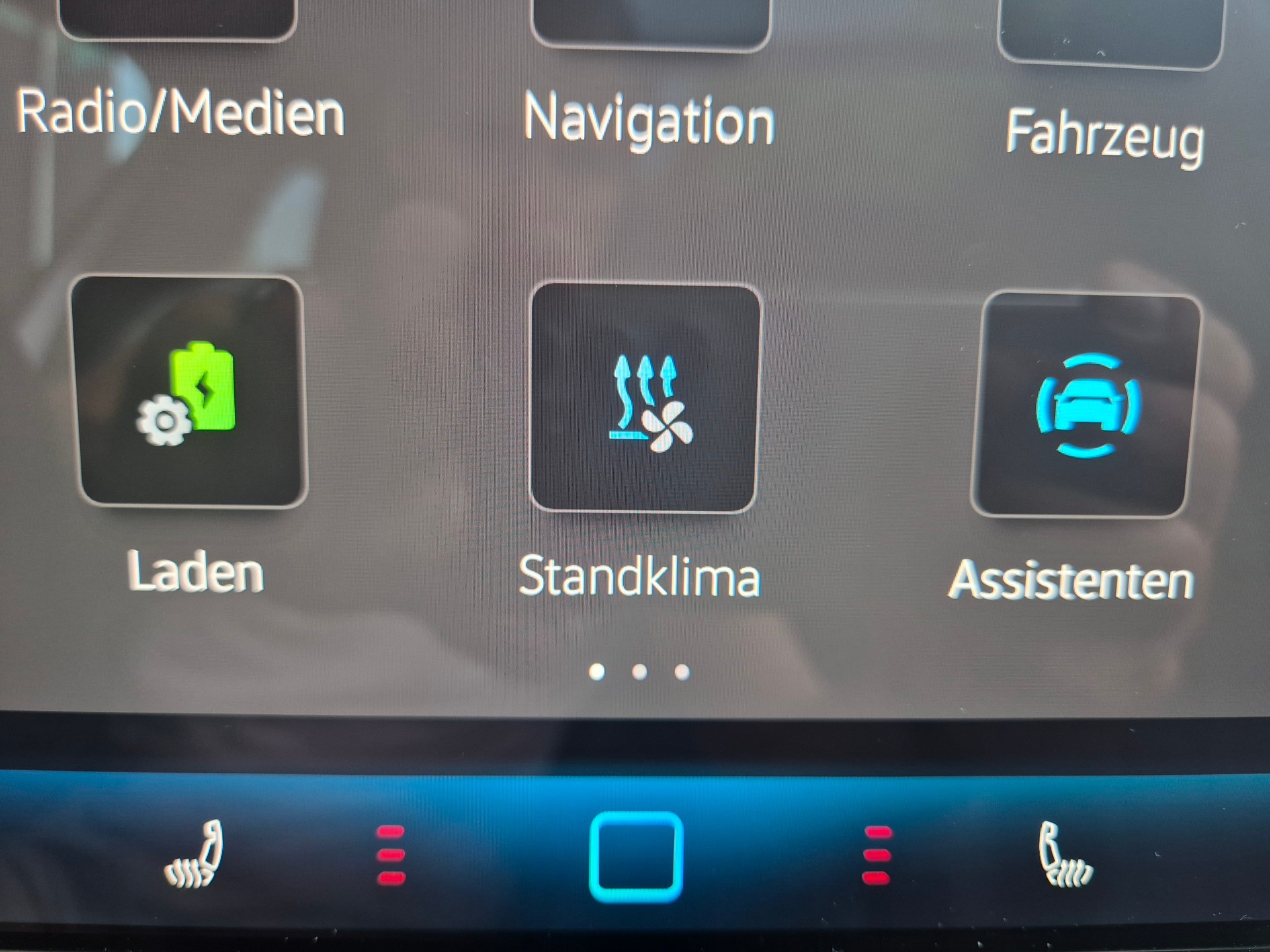 VW Passat Variant 1.5 TSI evo2 Plug-In- Hybrid R-Line DSG-image-21
