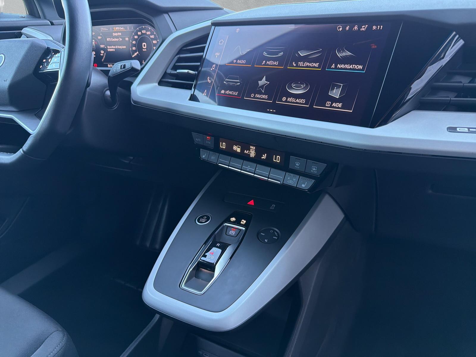 AUDI Q4 e-tron 40-image-14