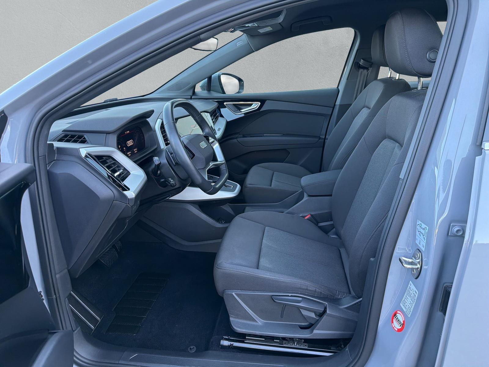 AUDI Q4 e-tron 40-image-11