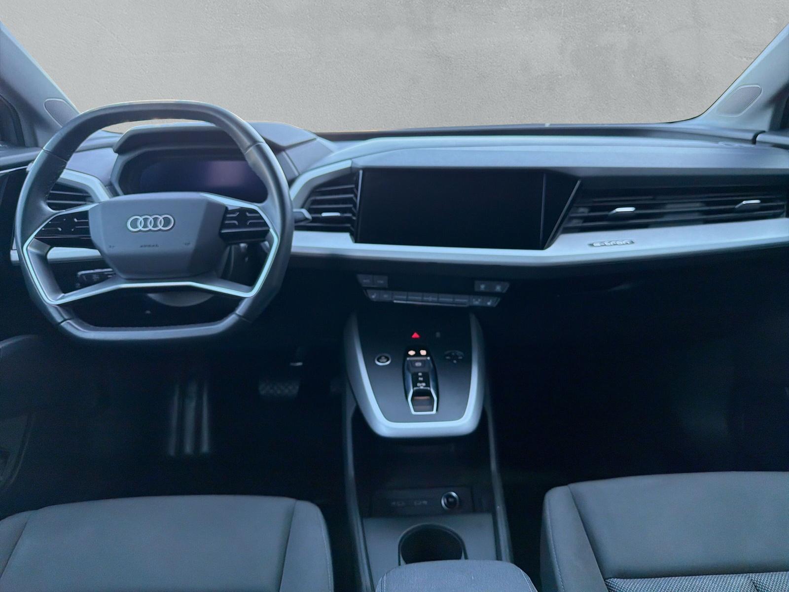 AUDI Q4 e-tron 40-image-16