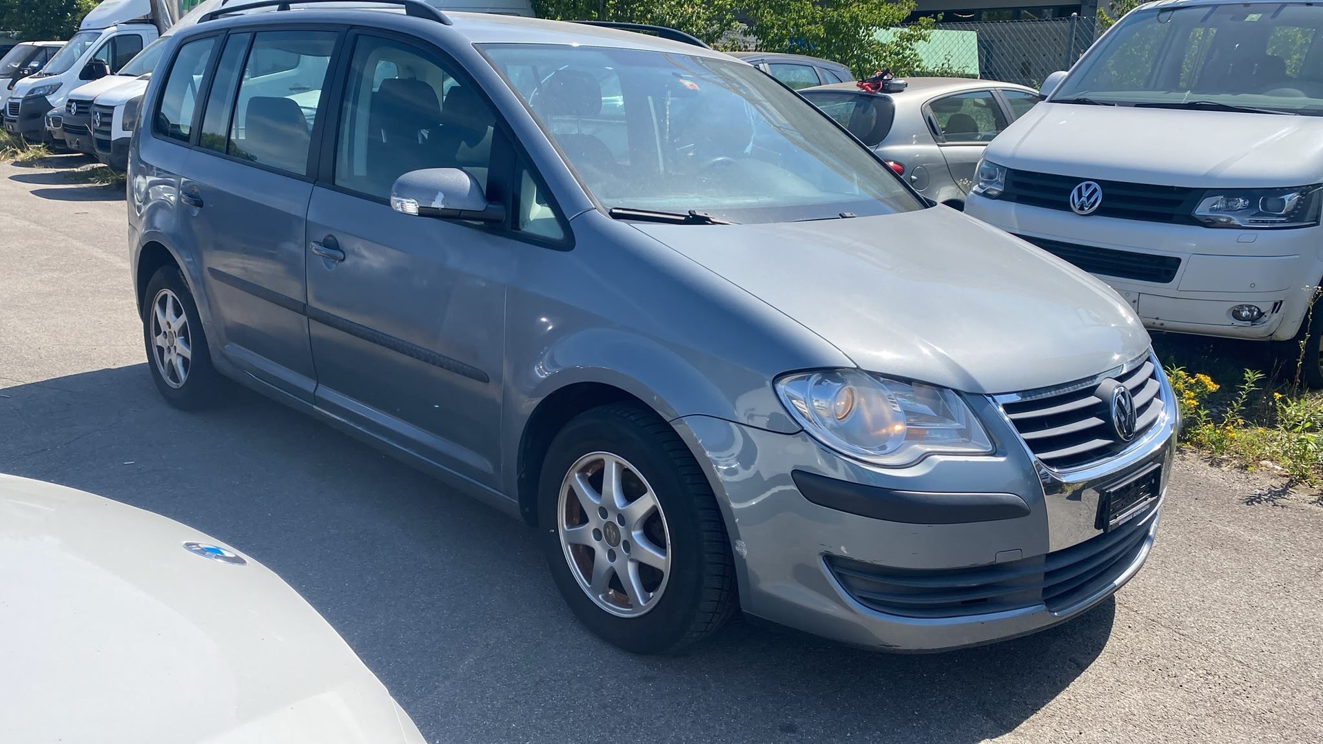 VW Touran 1.4 TSI Highline-image-2