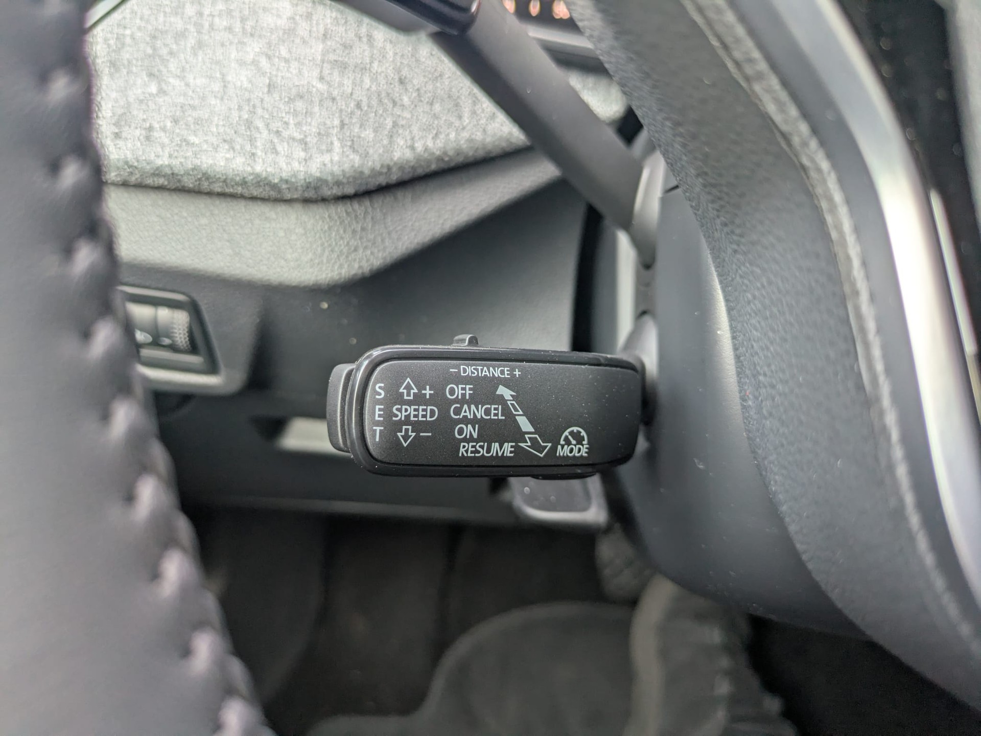SKODA Kamiq 1.0 TSI Selection DSG-image-16