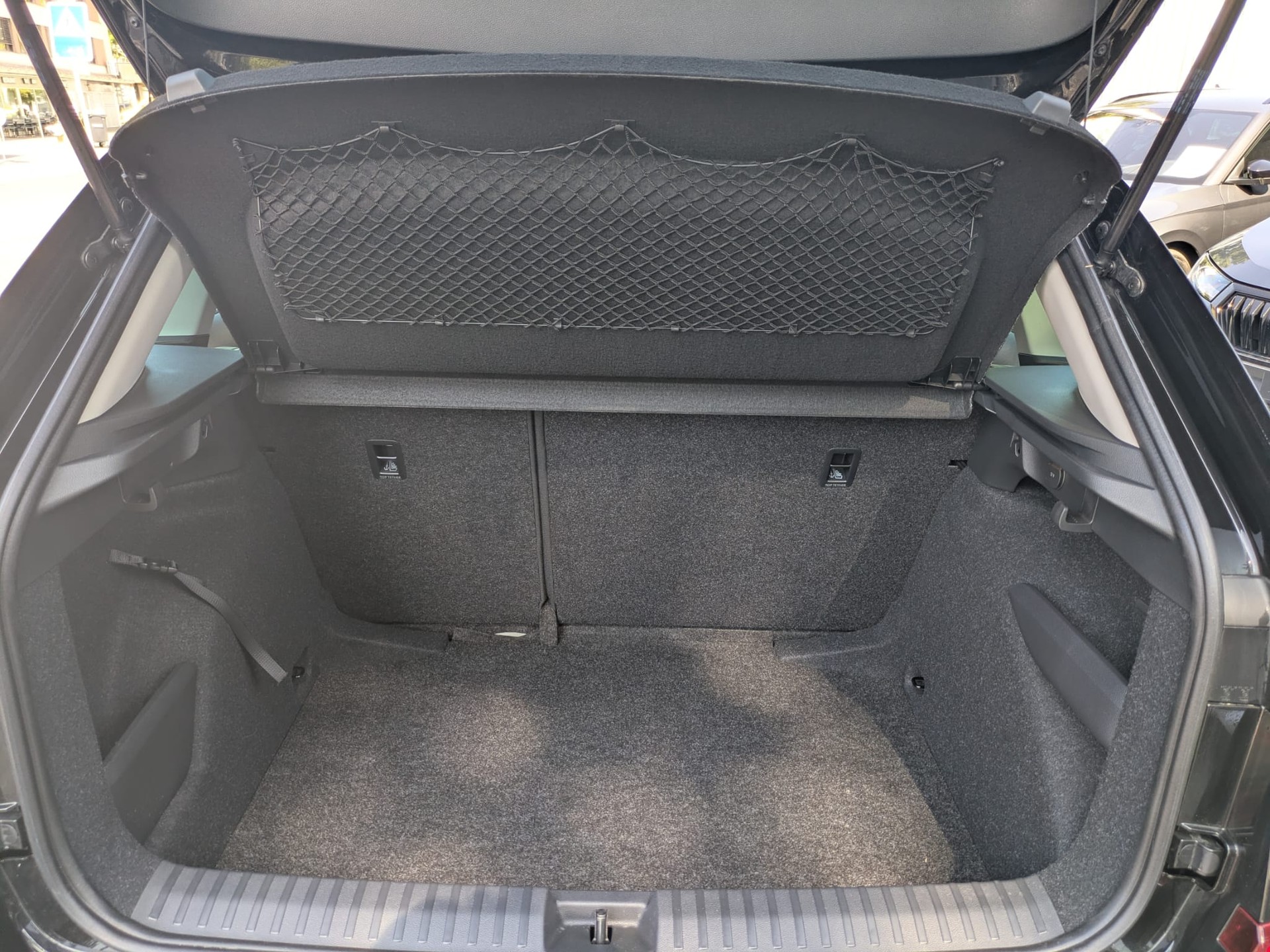 SKODA Kamiq 1.0 TSI Selection DSG-image-9