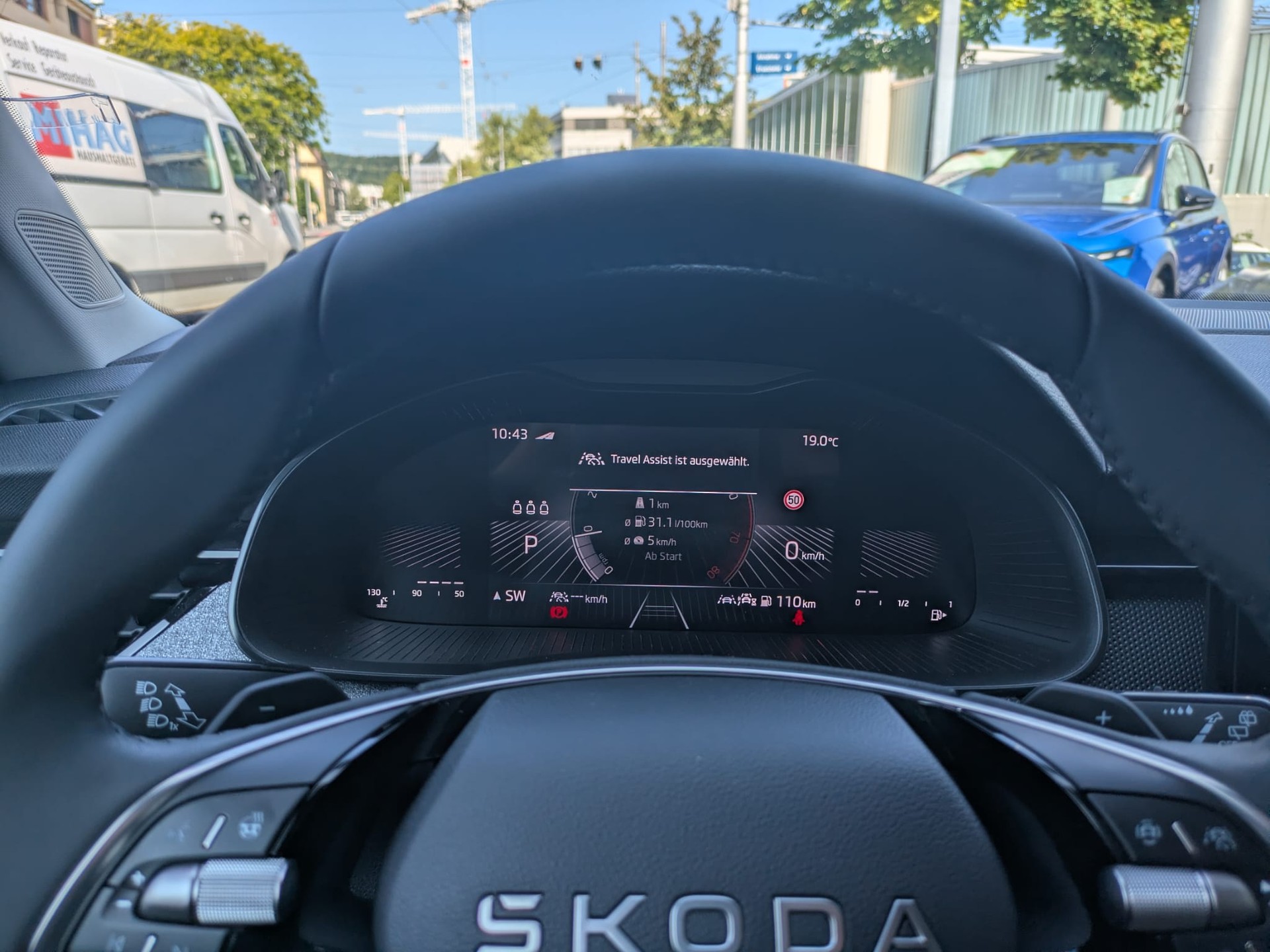 SKODA Kamiq 1.0 TSI Selection DSG-image-17