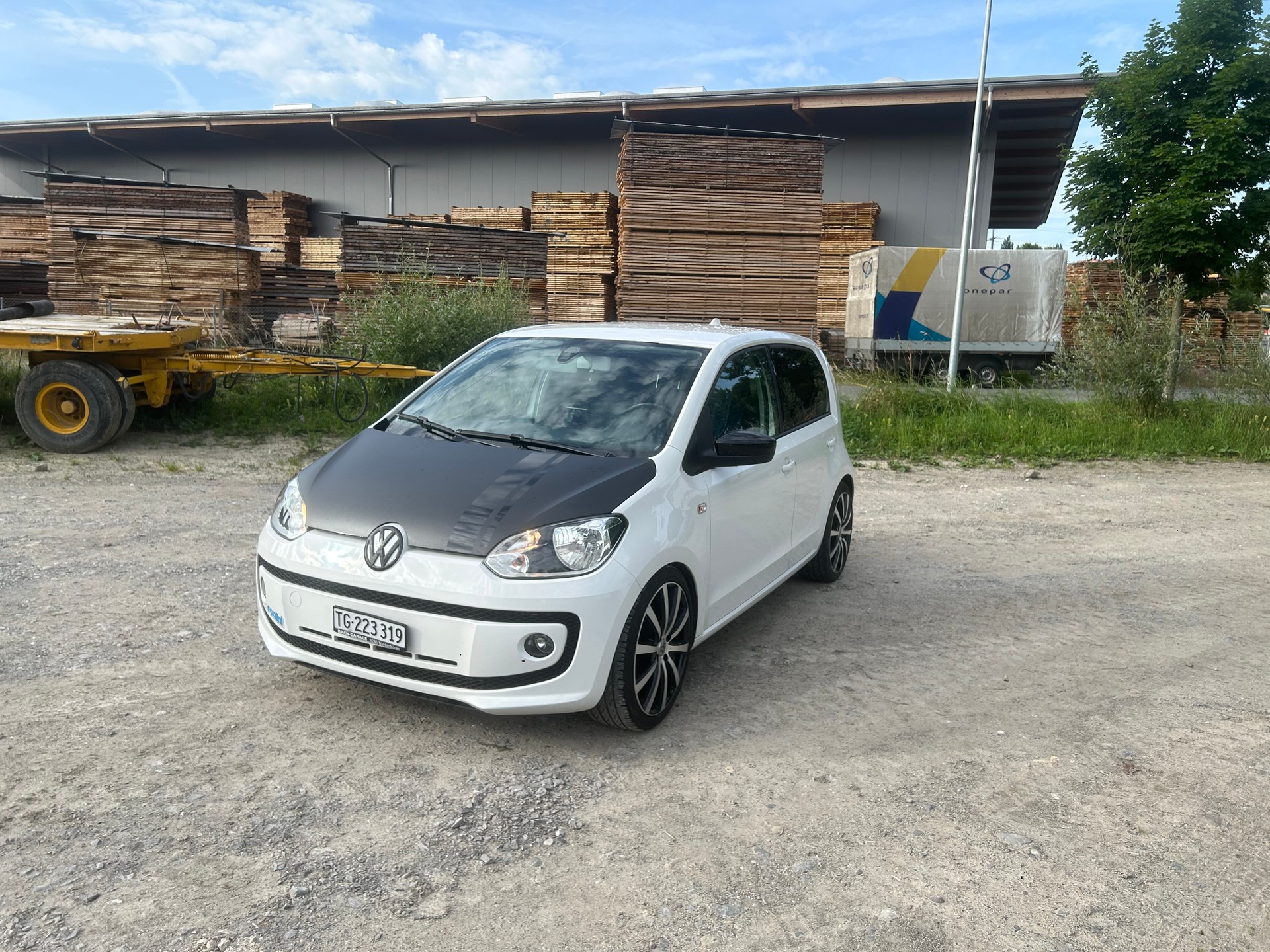 VW 1.0 MPI 75 BMT Move-image-0