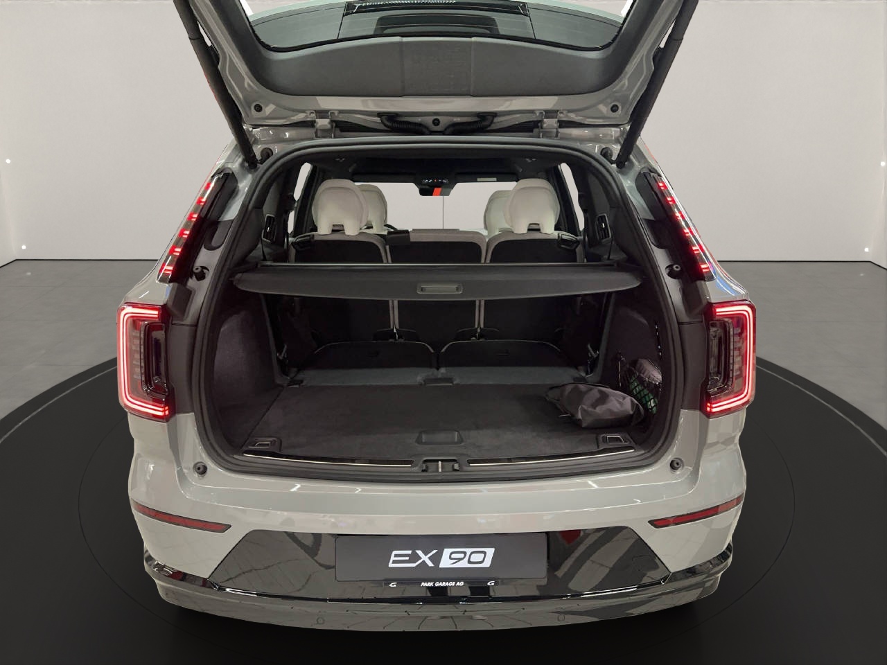 VOLVO EX90 Twin Performance Ultra AWD-image-12