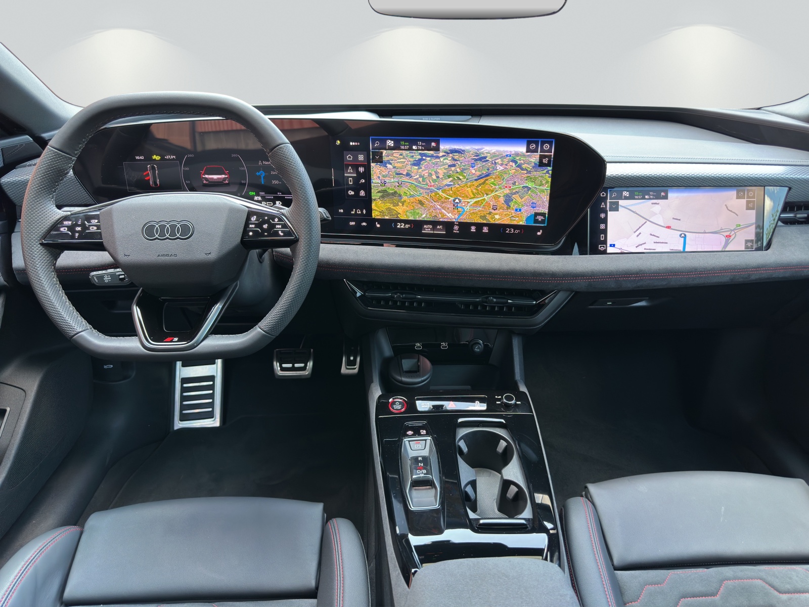 AUDI S6 Avant e-tron quattro-image-5