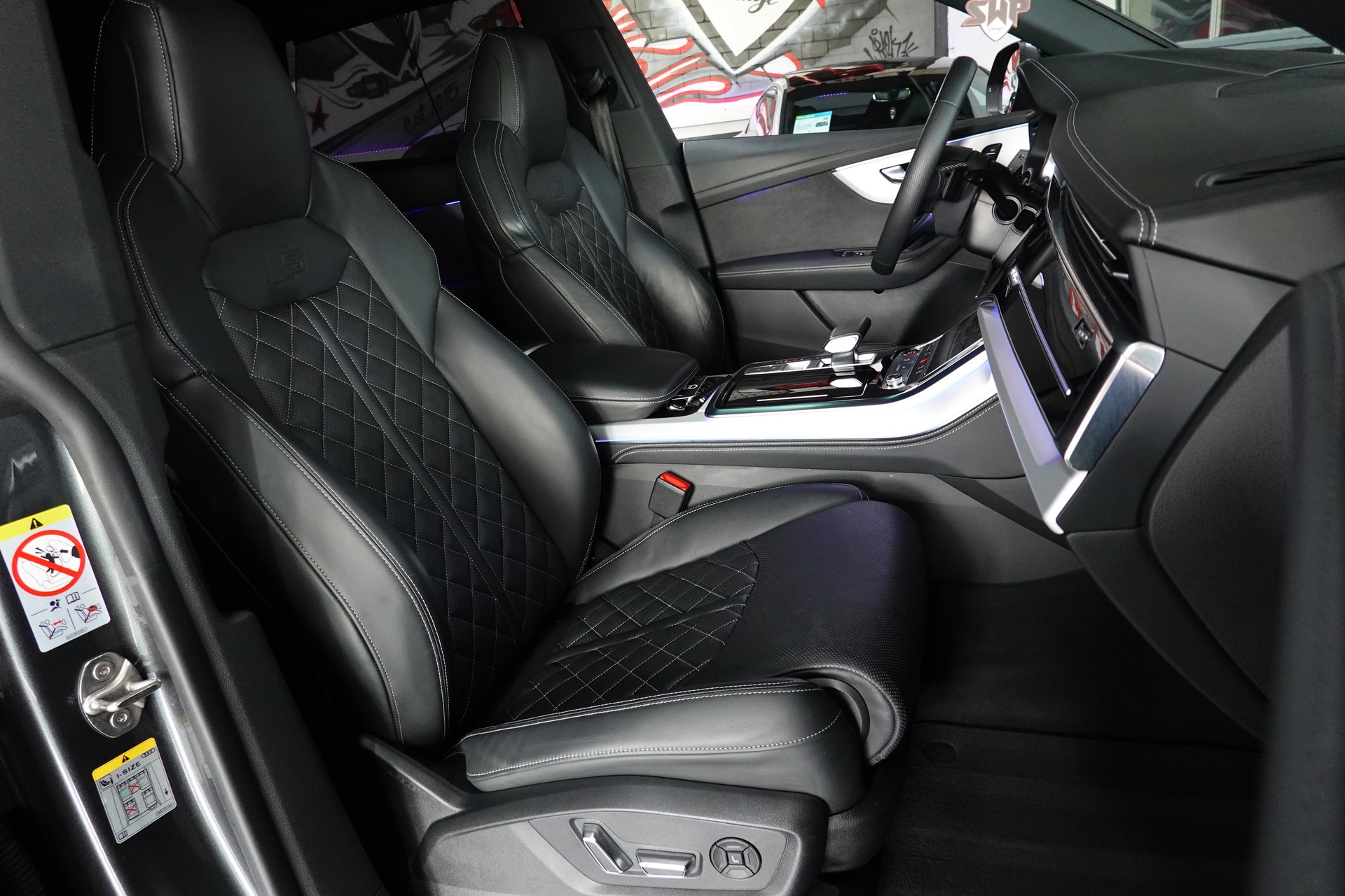 AUDI SQ8 TFSI QUATTRO TIPTRONIC CH-FZ MY23-image-42
