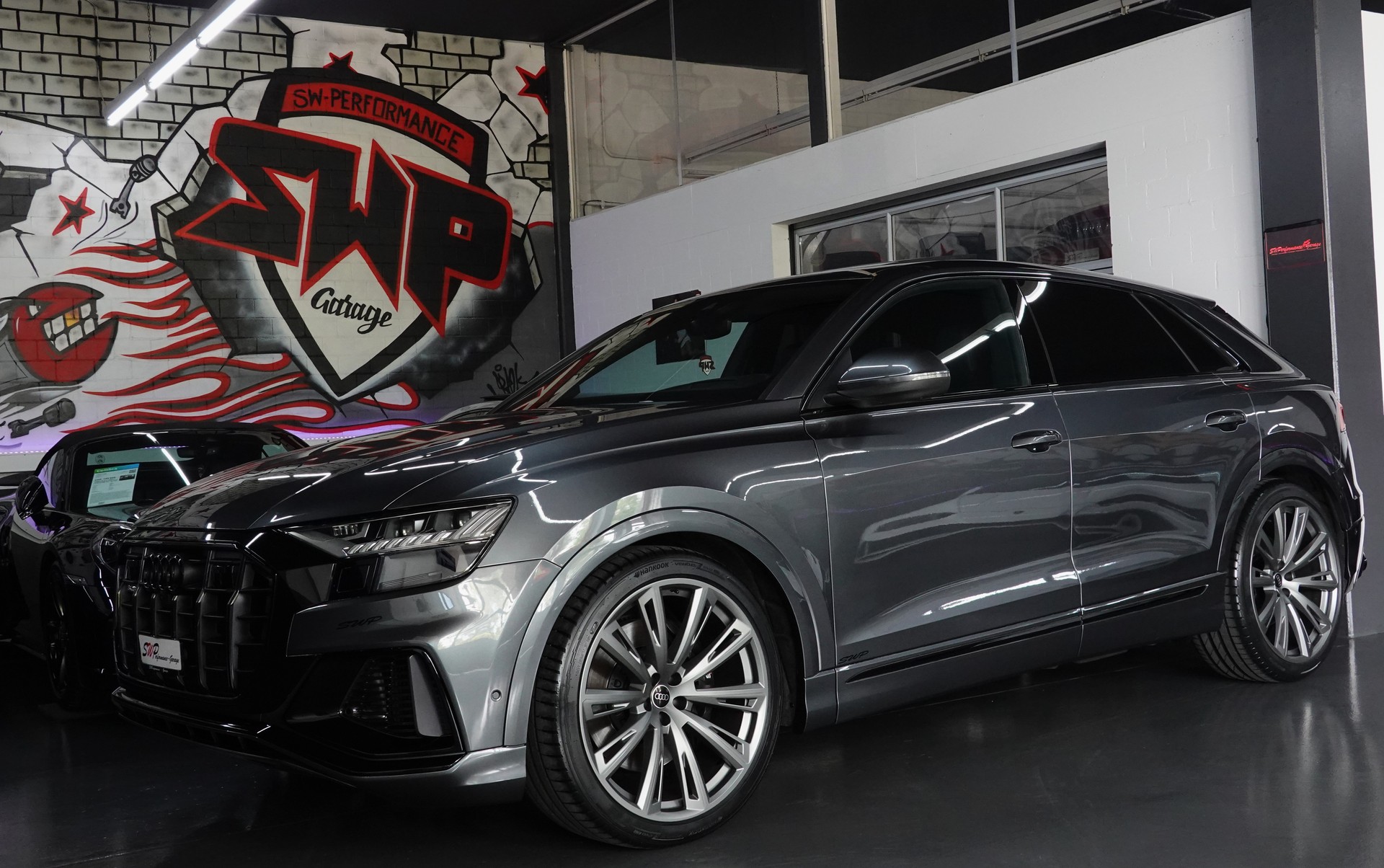 AUDI SQ8 TFSI QUATTRO TIPTRONIC CH-FZ MY23-image-0