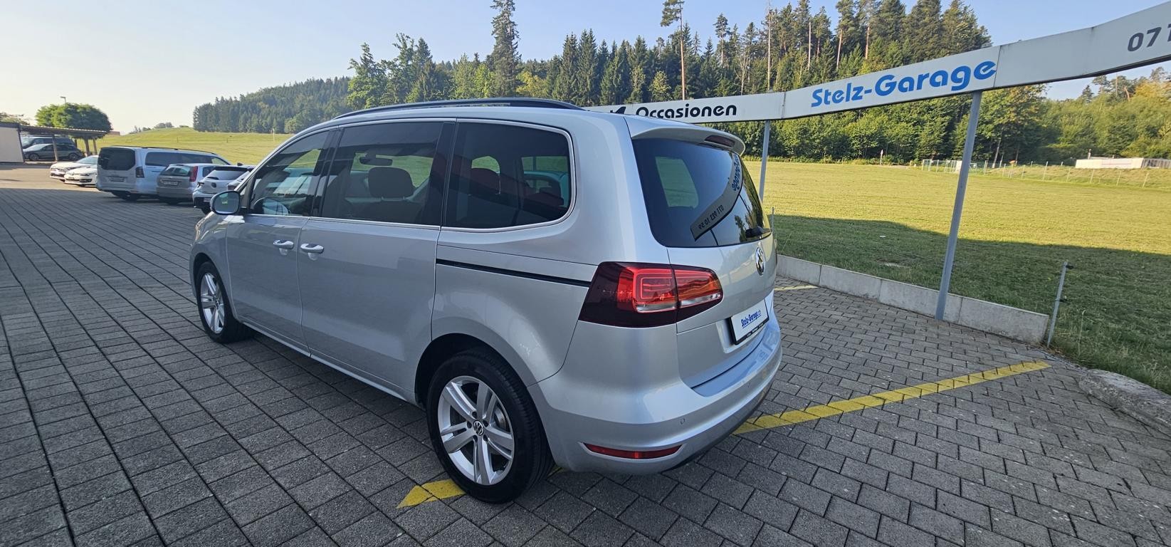 VW Sharan 2.0 TDI BMT Comfortline DSG-image-6