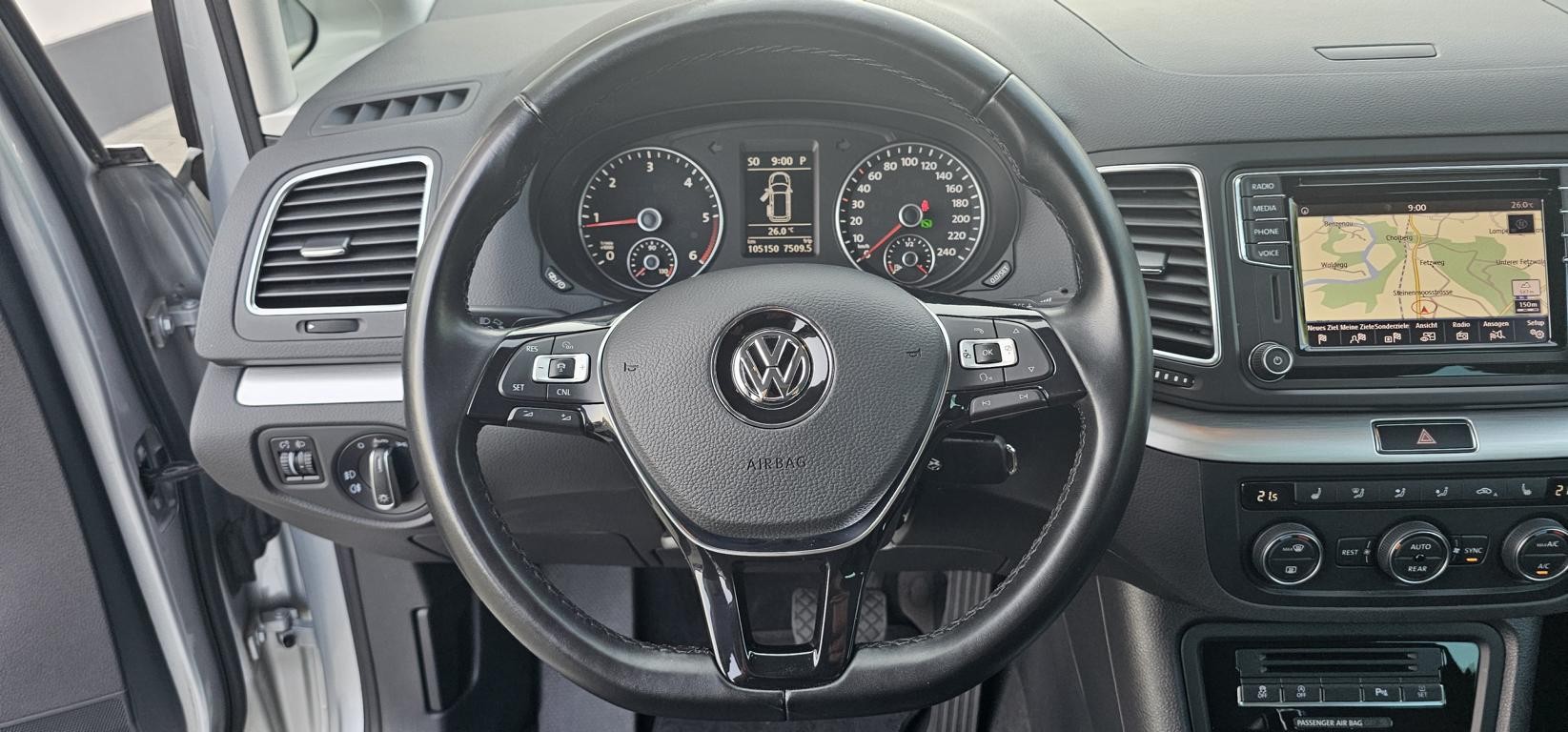 VW Sharan 2.0 TDI BMT Comfortline DSG-image-11