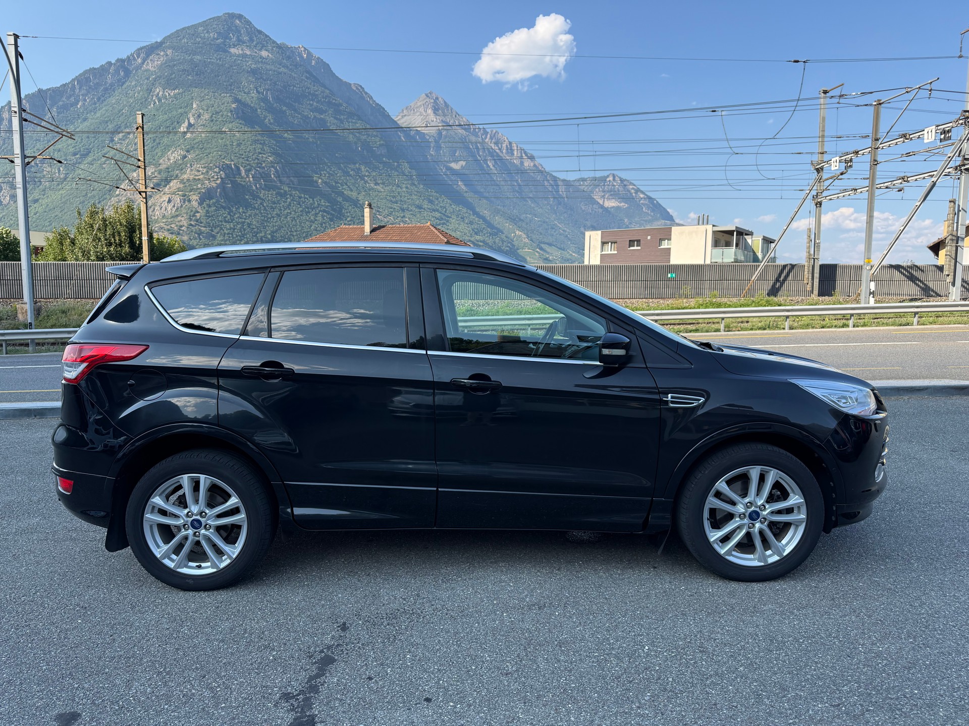 FORD Kuga 2.0 TDCi Titanium 4WD PowerShift-image-5
