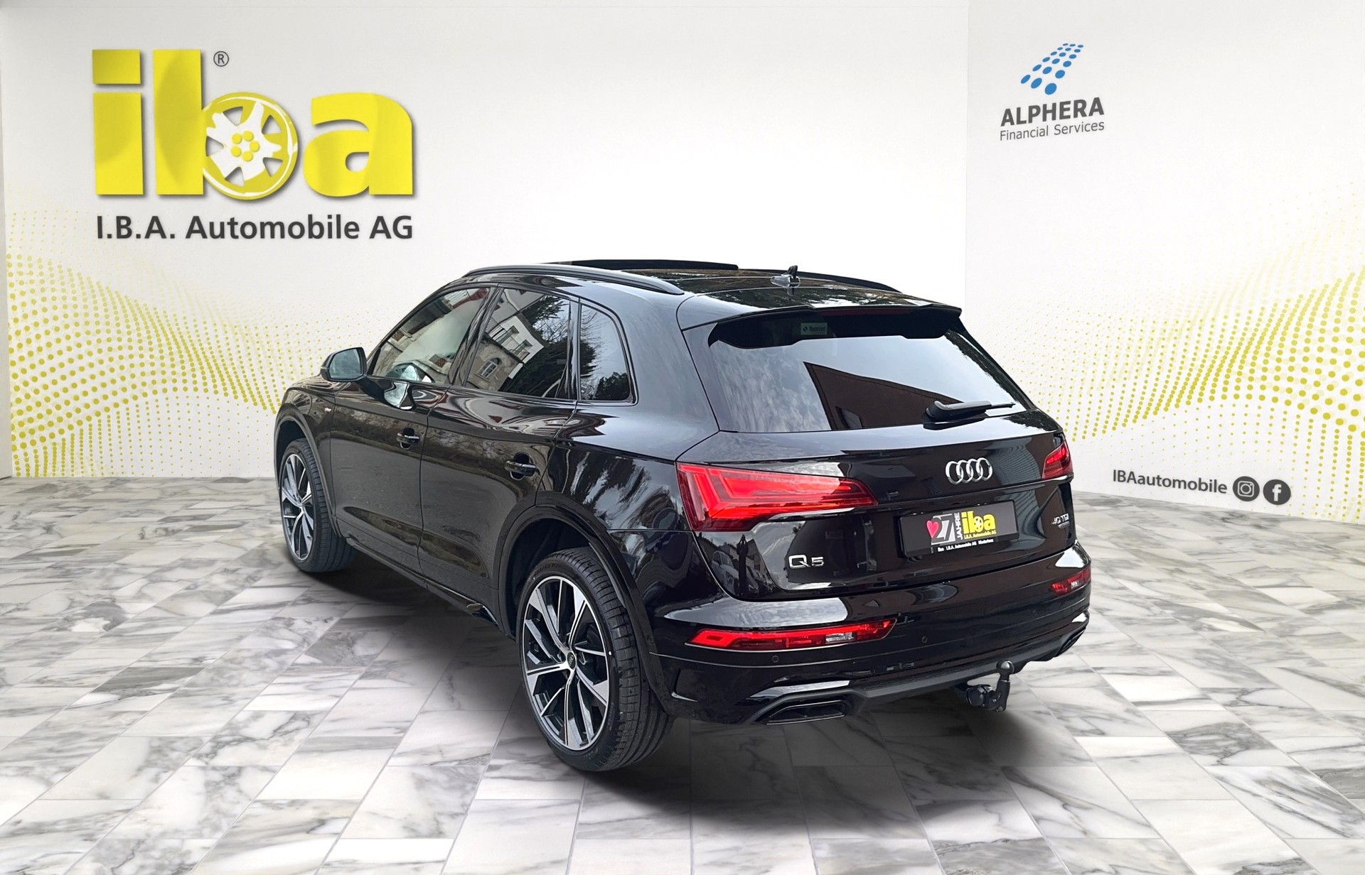 AUDI Q5 40 TDI S-Line quattro Black Edition 4x4 Leder / Head Up / Panoramadach-showroom-element-2