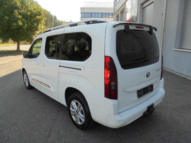 TOYOTA Proace City Verso 1.2 Style Long Automatik-image-5