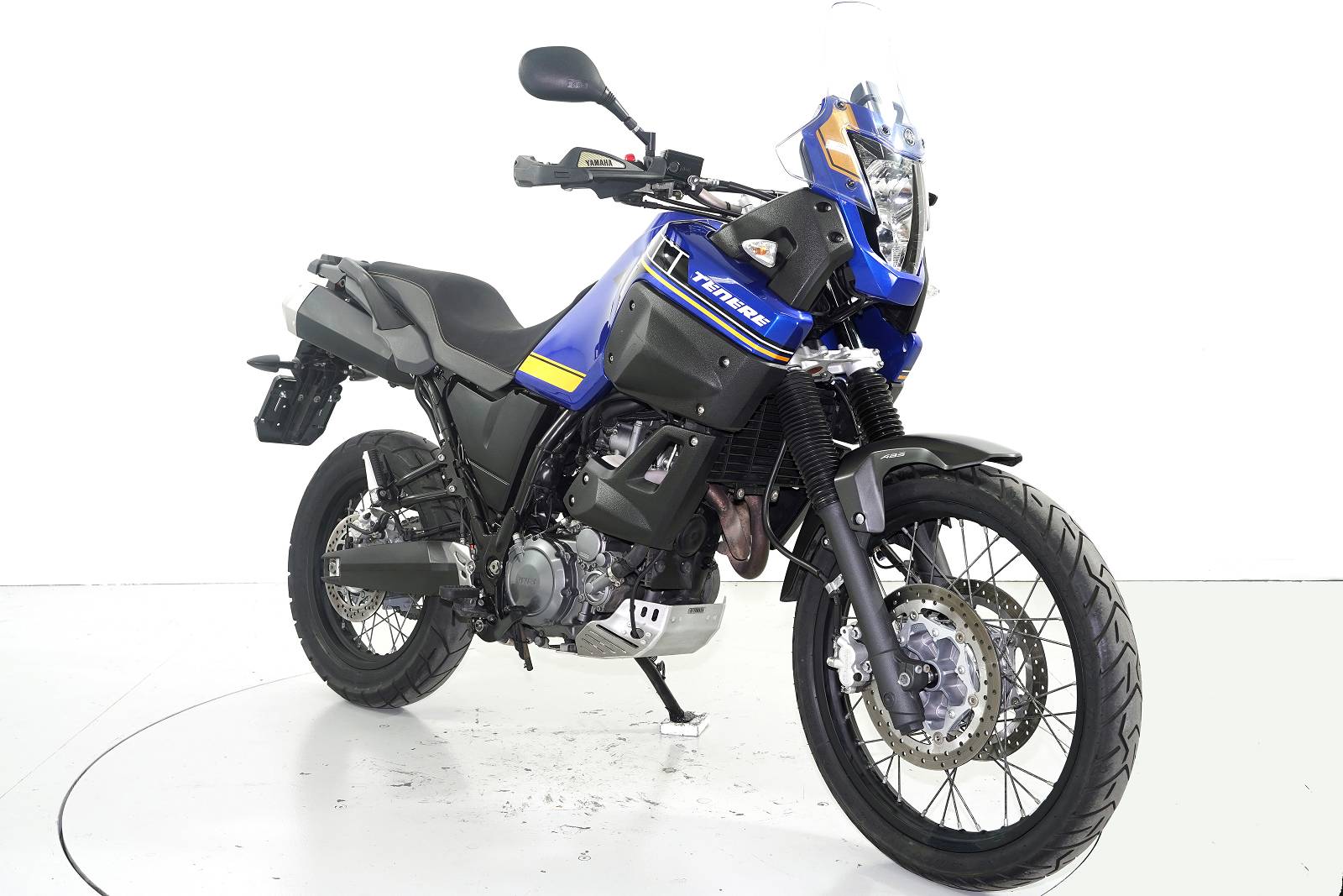 YAMAHA XT 660 Z Tenere-showroom-element-1