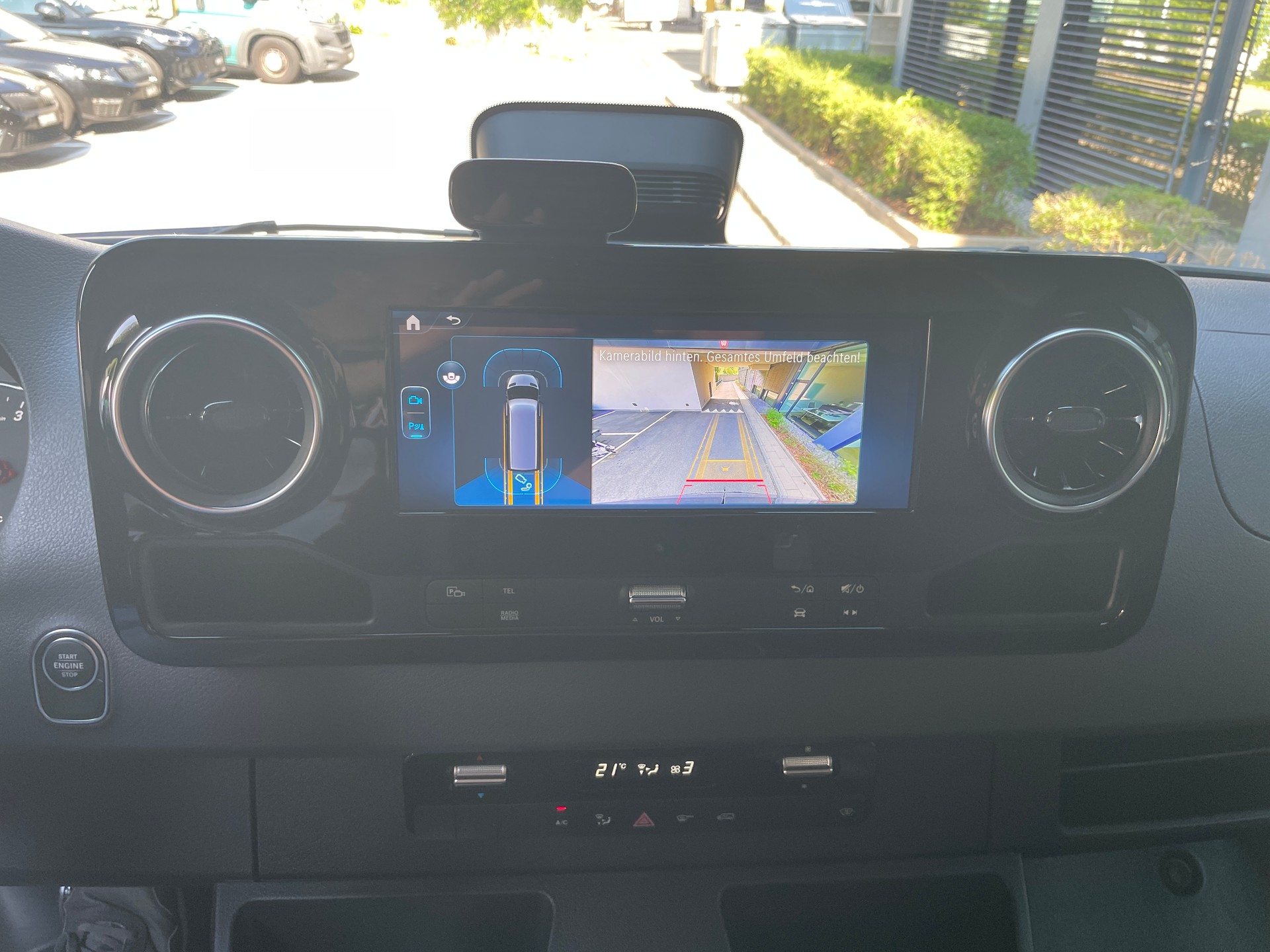 MERCEDES-BENZ Sprinter 319 CDI Standard 9G-TRONIC 4x4-image-15