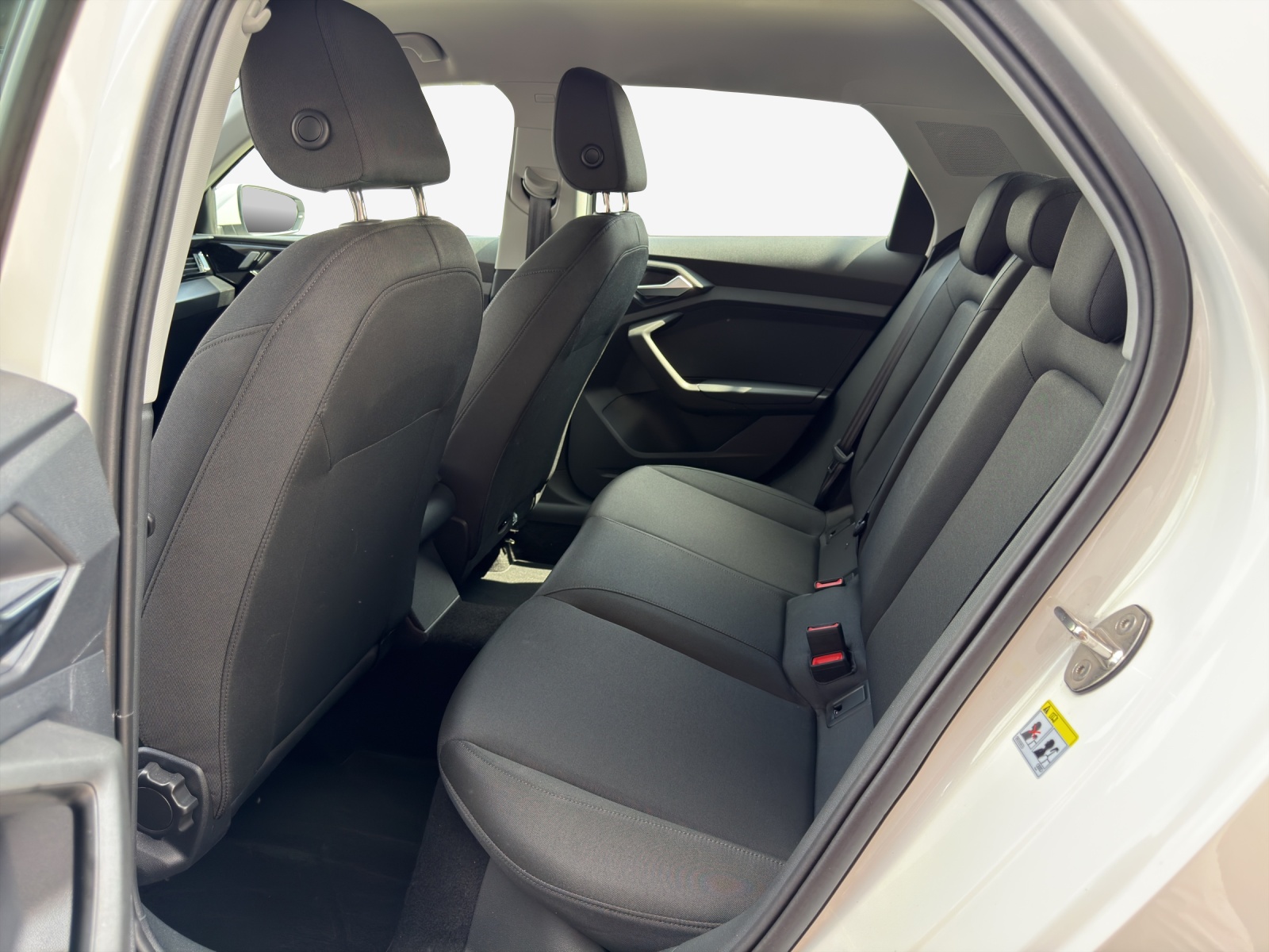 AUDI A1 Sportback 30 TFSI Attraction S-tronic-image-11