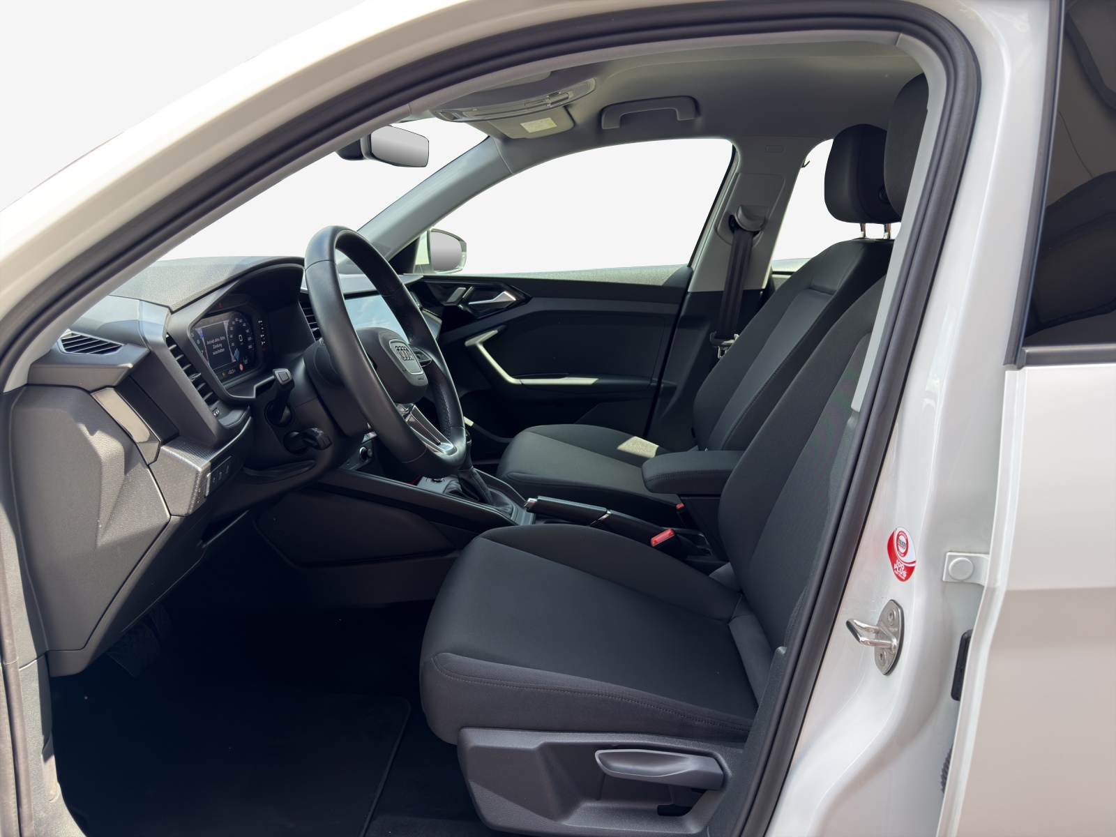 AUDI A1 Sportback 30 TFSI Attraction S-tronic-image-7