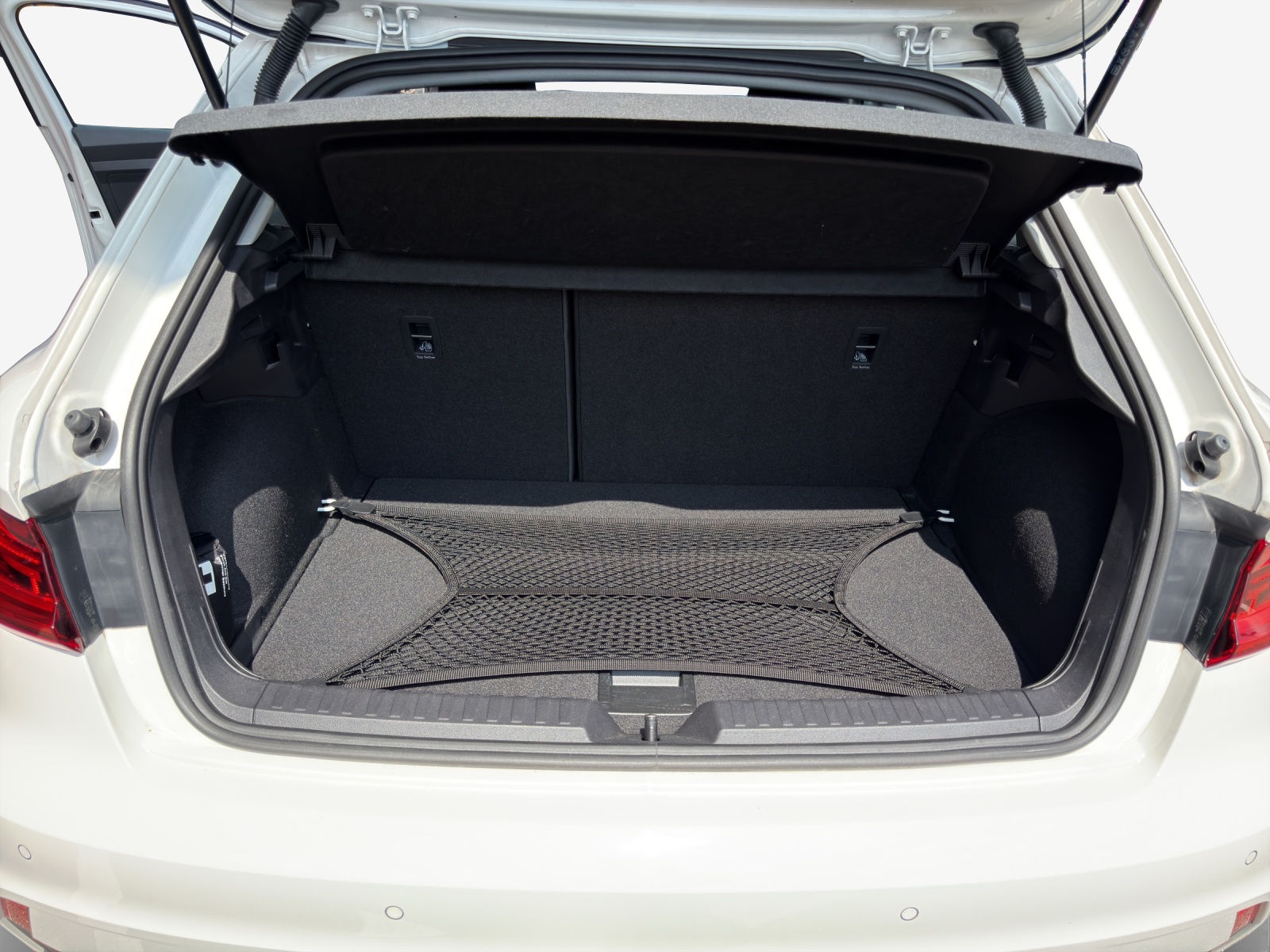 AUDI A1 Sportback 30 TFSI Attraction S-tronic-image-12