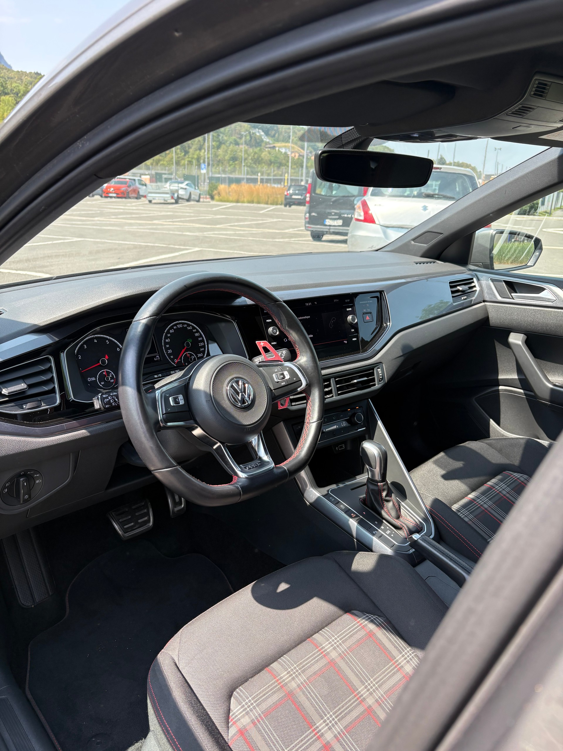 VW Polo 2.0 TSI GTI DSG-image-6