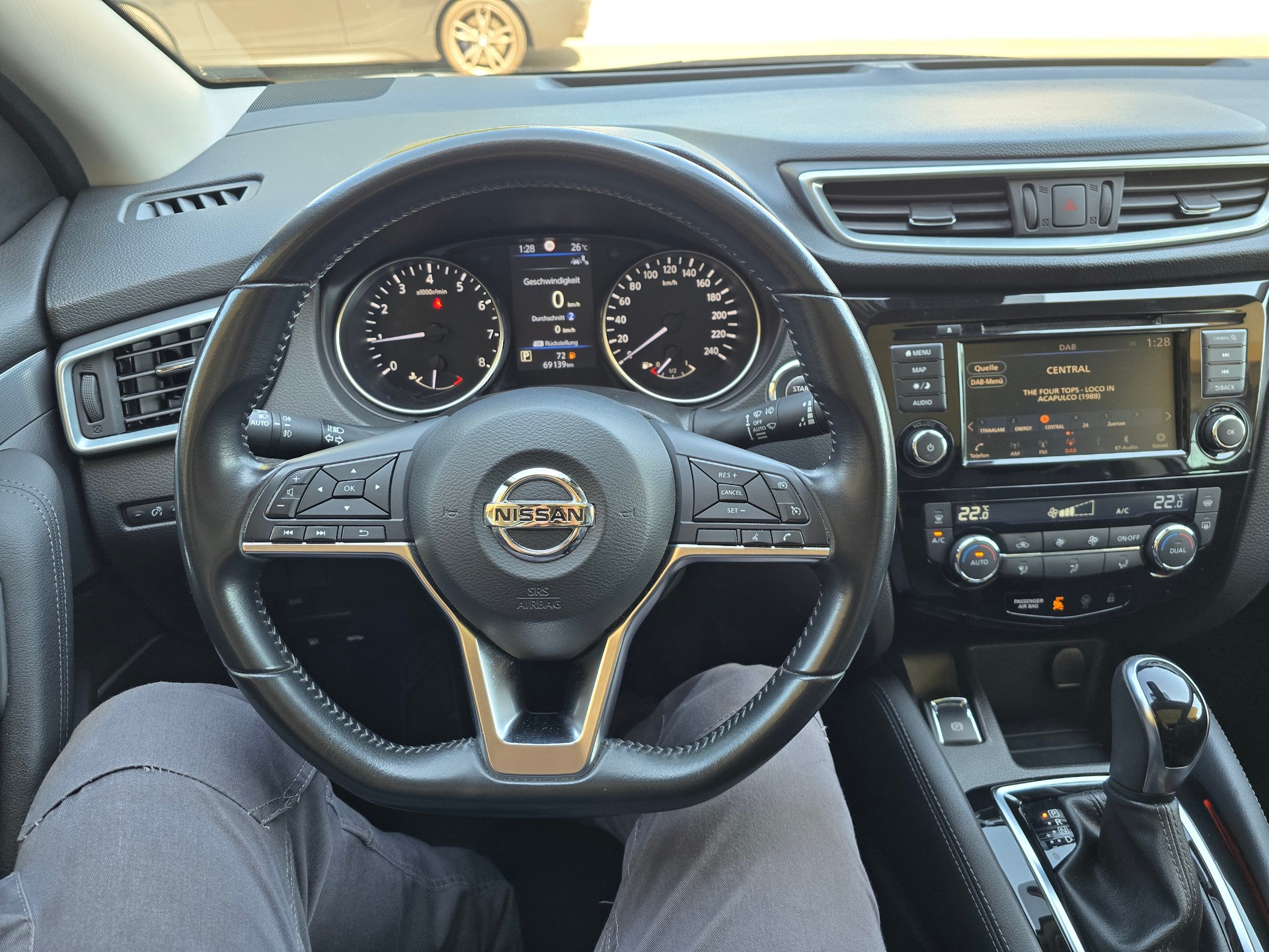 NISSAN Qashqai 1.3 DIG-T tekna DCT-image-15