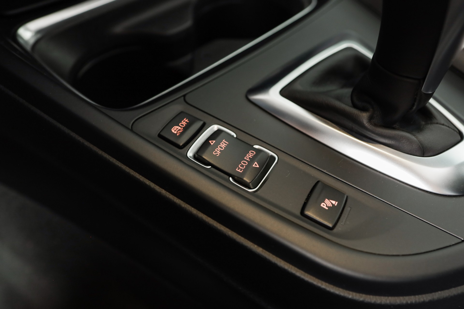 BMW 335i xDrive Touring Sport Line Steptronic-image-15
