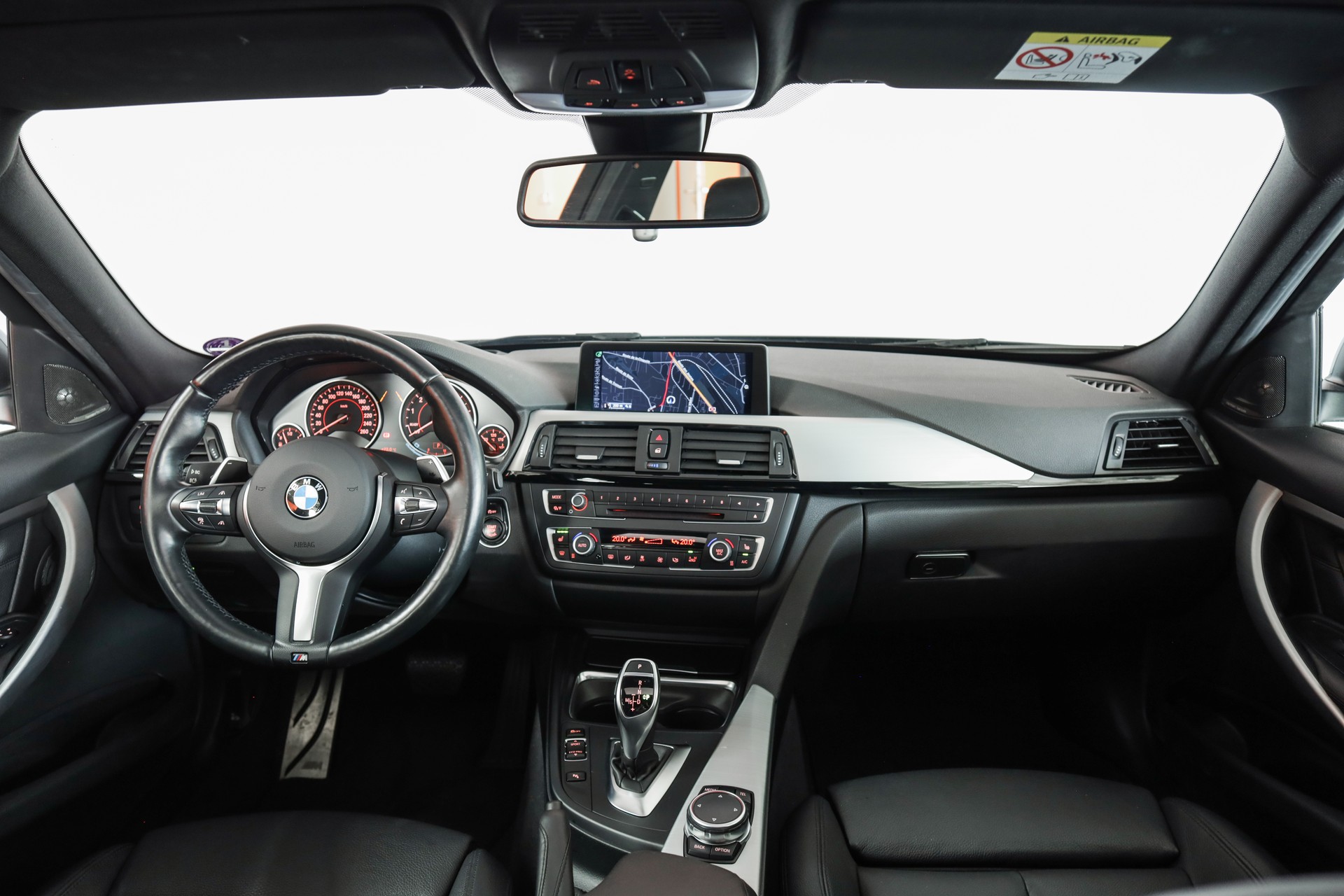 BMW 335i xDrive Touring Sport Line Steptronic-image-5