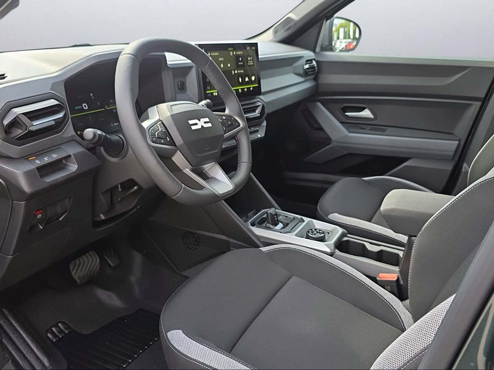 DACIA Duster 1.2 Hybrid Journey 4WD-image-4