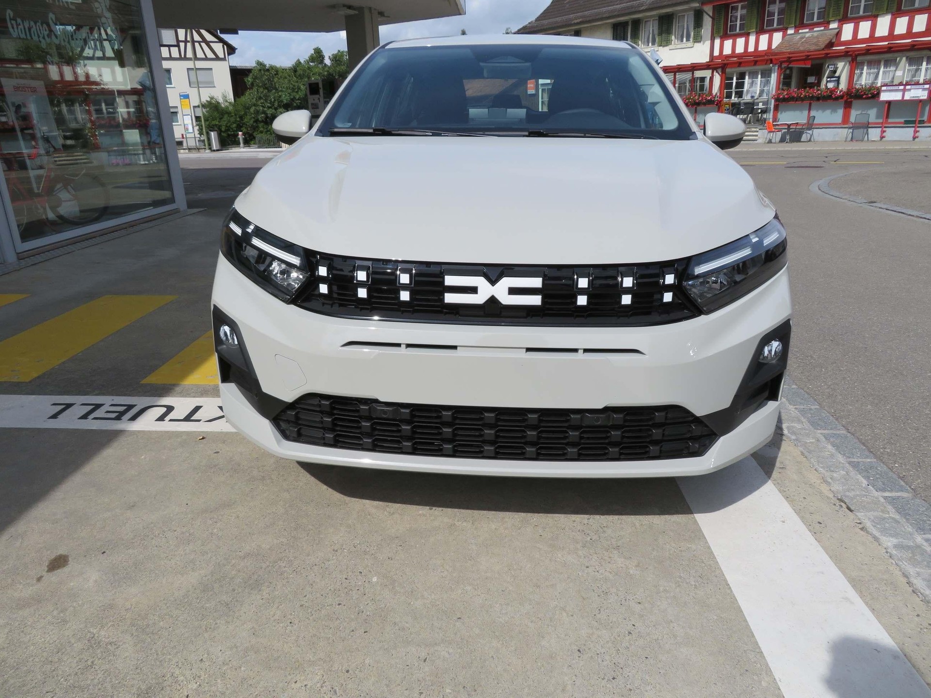 DACIA Sandero 1.0 TCe 100 Journey-image-2