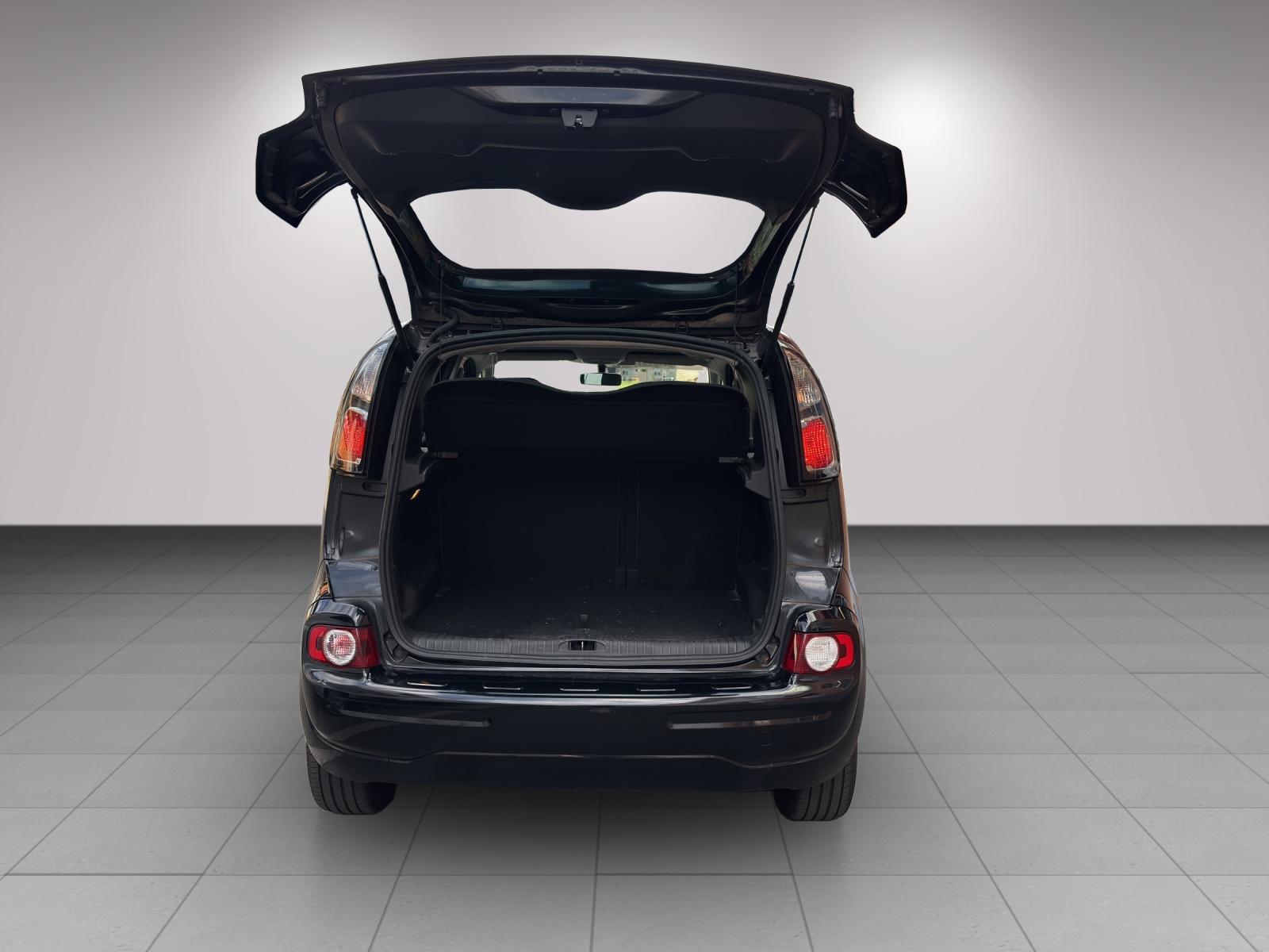CITROEN C3 Picasso 1.6 VTi Selection-image-13