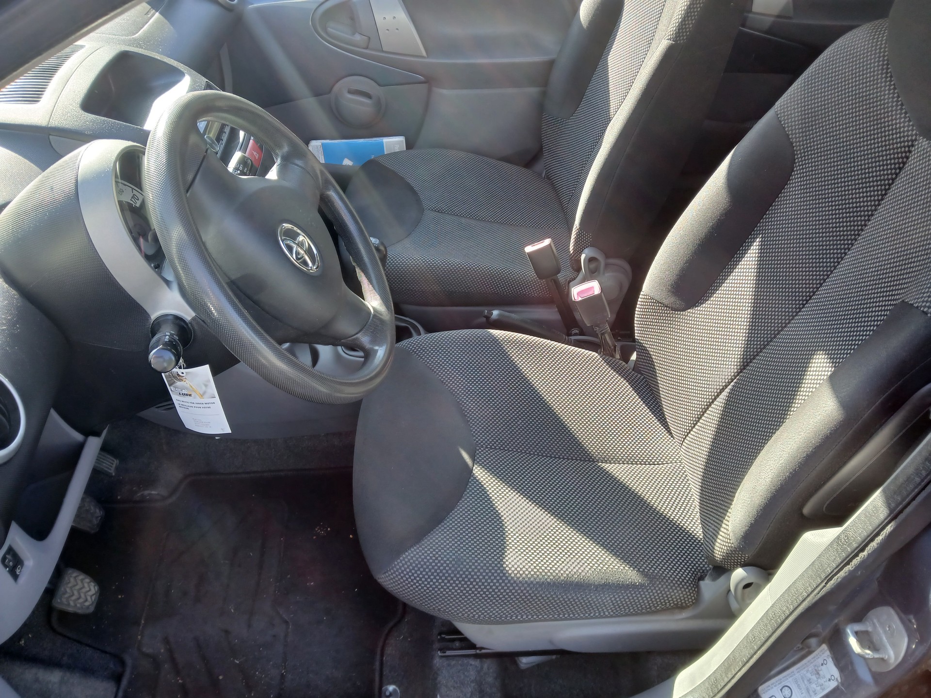TOYOTA 1.0 VVT-i Linea Luna-image-5