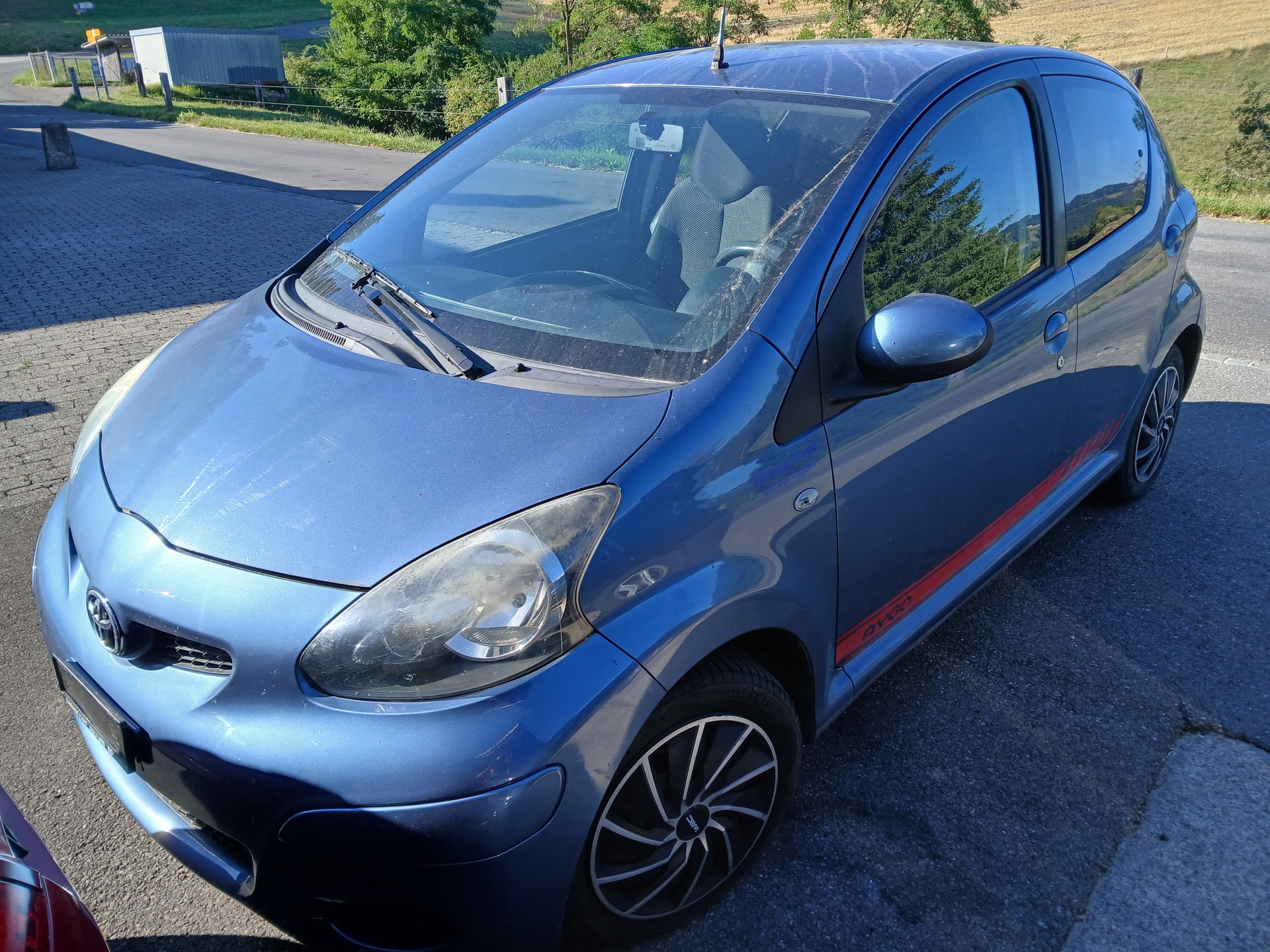 TOYOTA 1.0 VVT-i Linea Luna-image-3