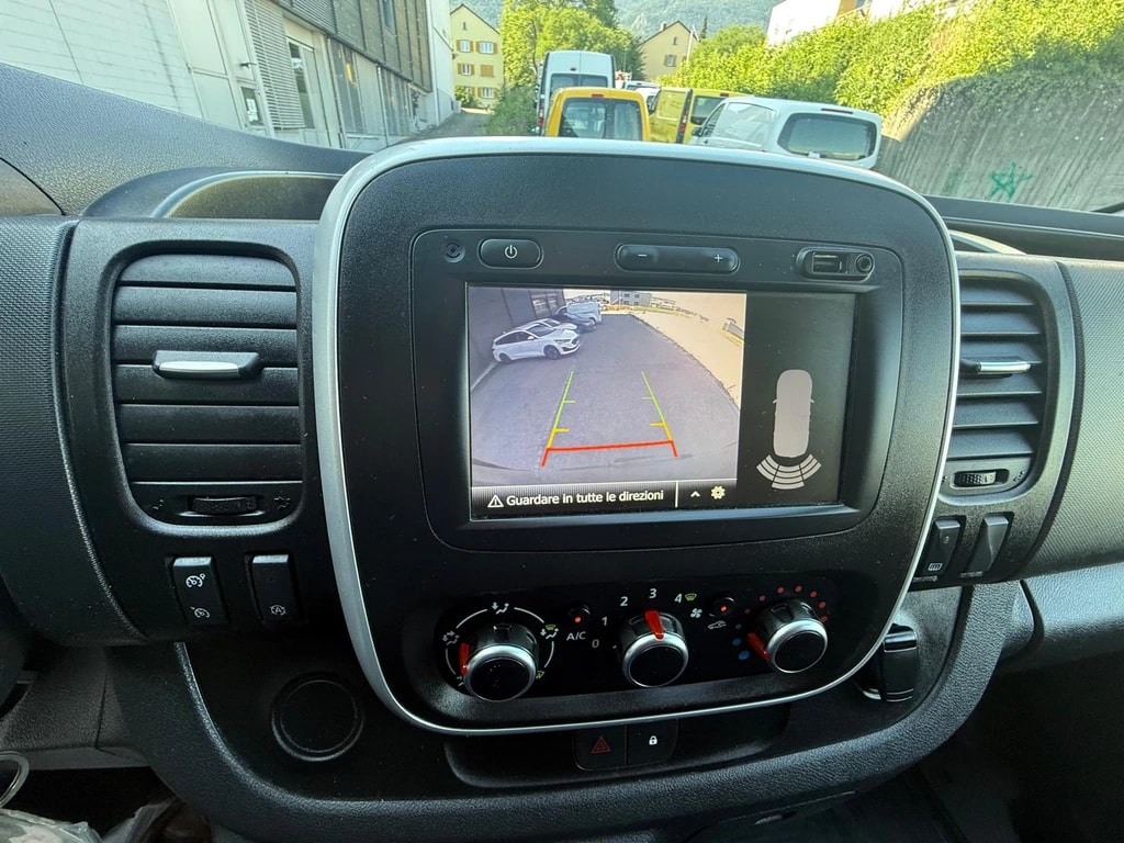 RENAULT Trafic 2.0 ENERGY dCi145 3.0t Business L2H1 ** L2 H1 **146 PS ** Navi ** RF-Kamera ** AHK ** Dachträger ** MFK.05.05.25-image-11