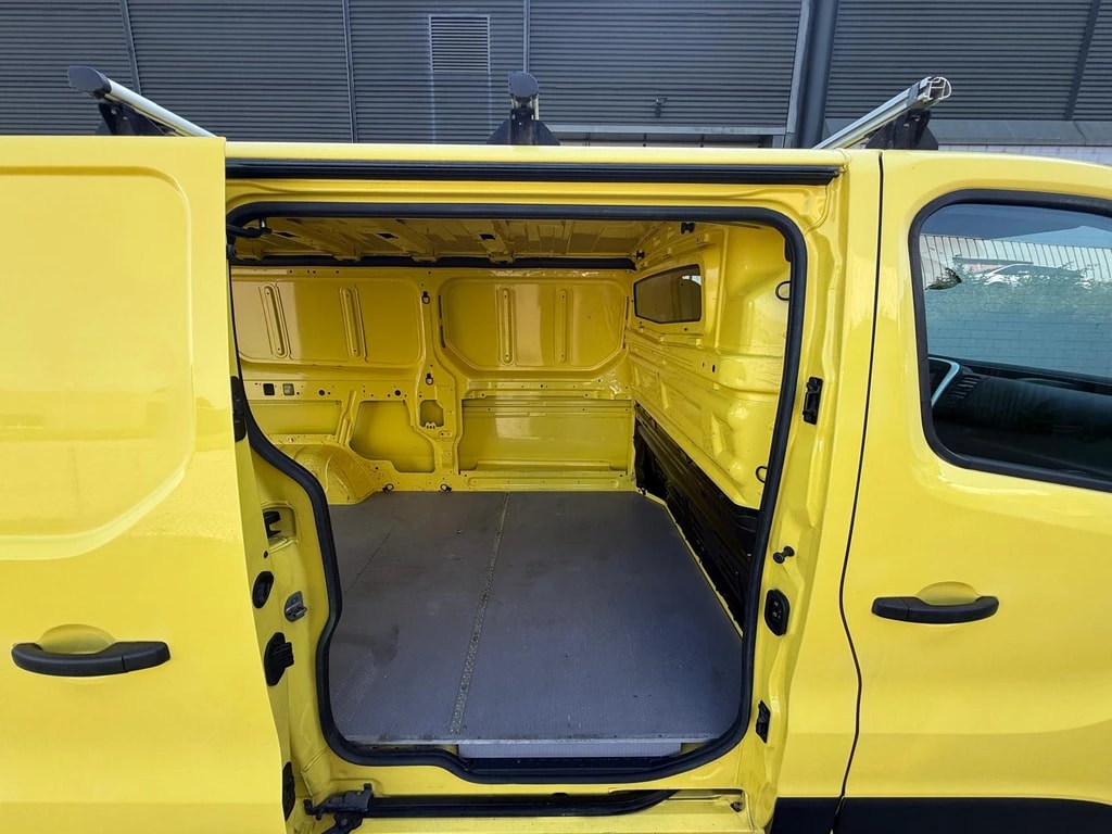 RENAULT Trafic 2.0 ENERGY dCi145 3.0t Business L2H1 ** L2 H1 **146 PS ** Navi ** RF-Kamera ** AHK ** Dachträger ** MFK.05.05.25-image-8